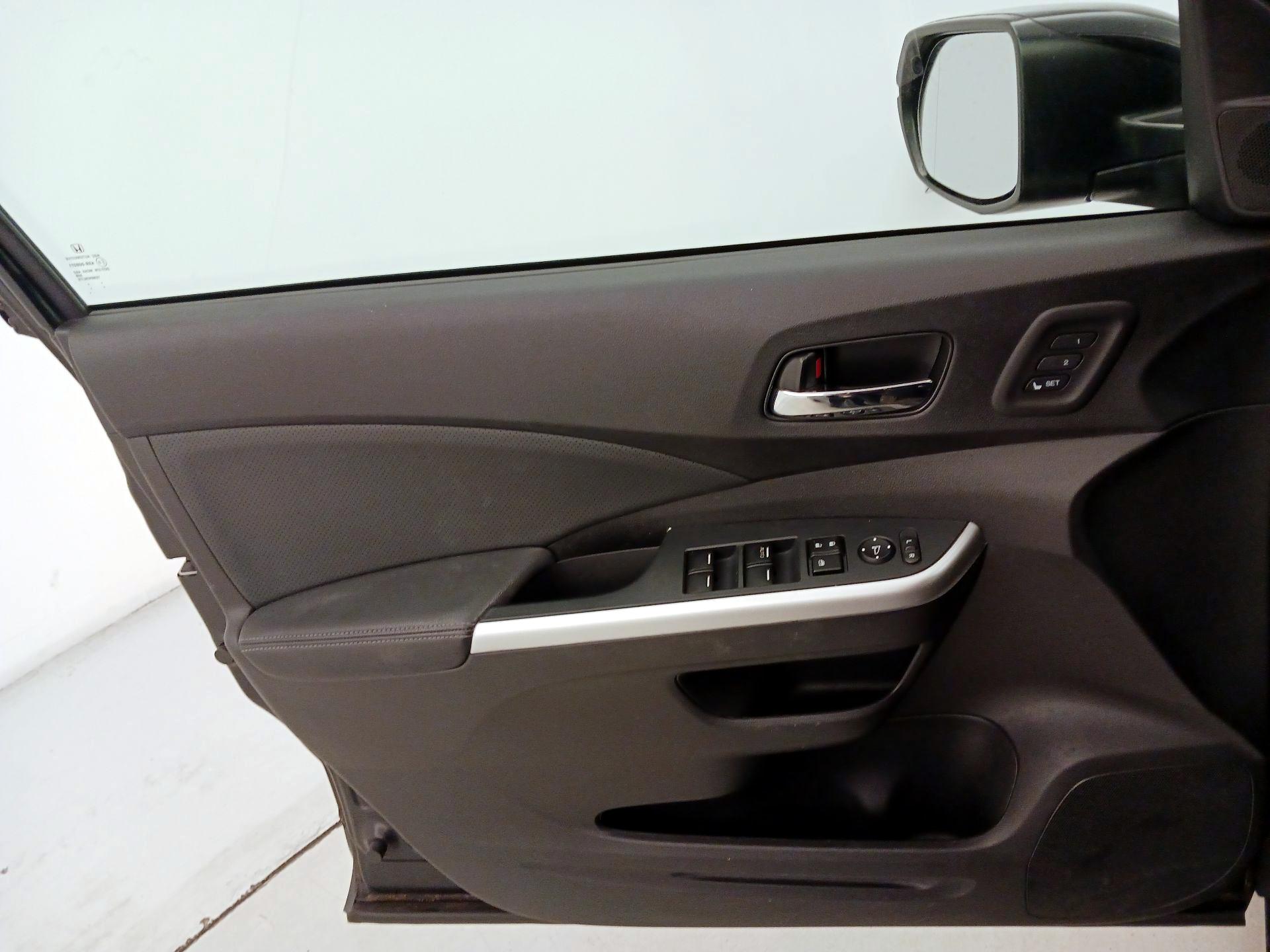 Thumbnail: 2015 Honda CR-V - 10