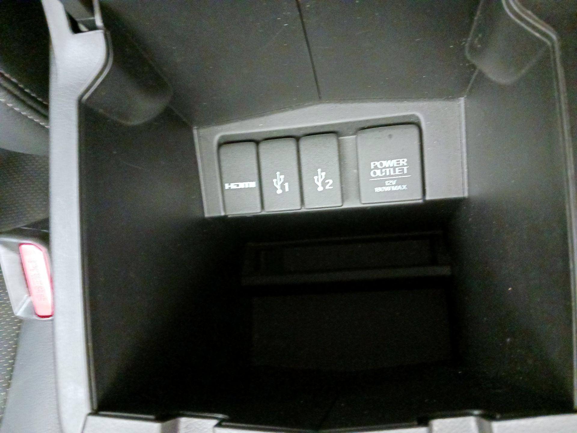 Thumbnail: 2015 Honda CR-V - 17