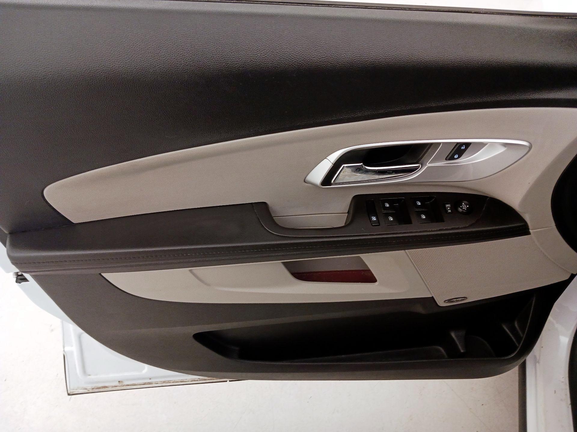 Thumbnail: 2016 Chevrolet Equinox - 12
