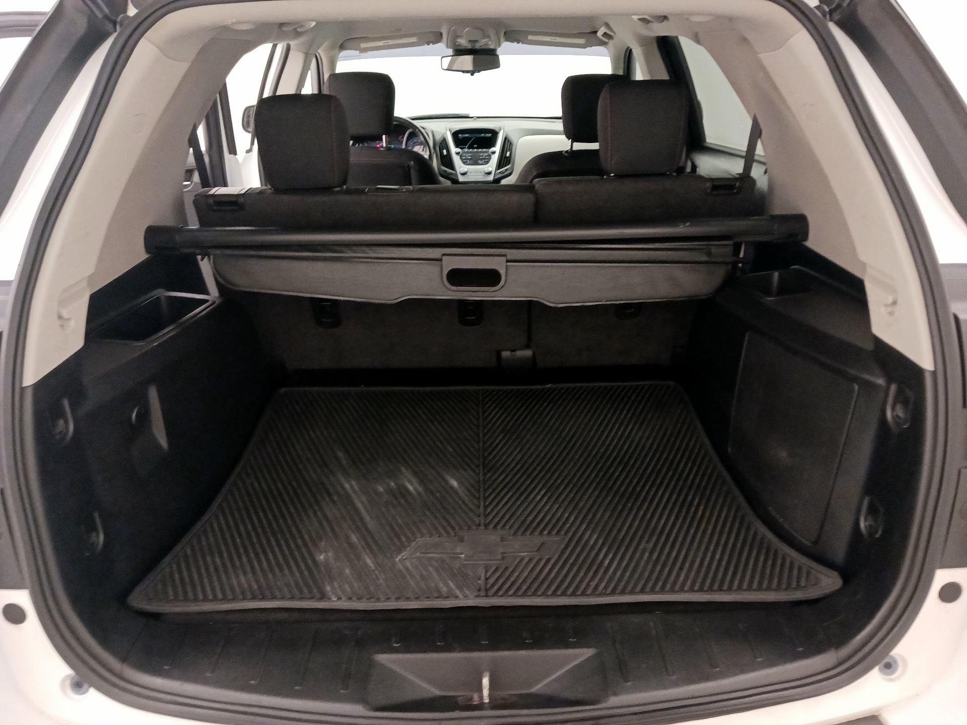 Thumbnail: 2016 Chevrolet Equinox - 19