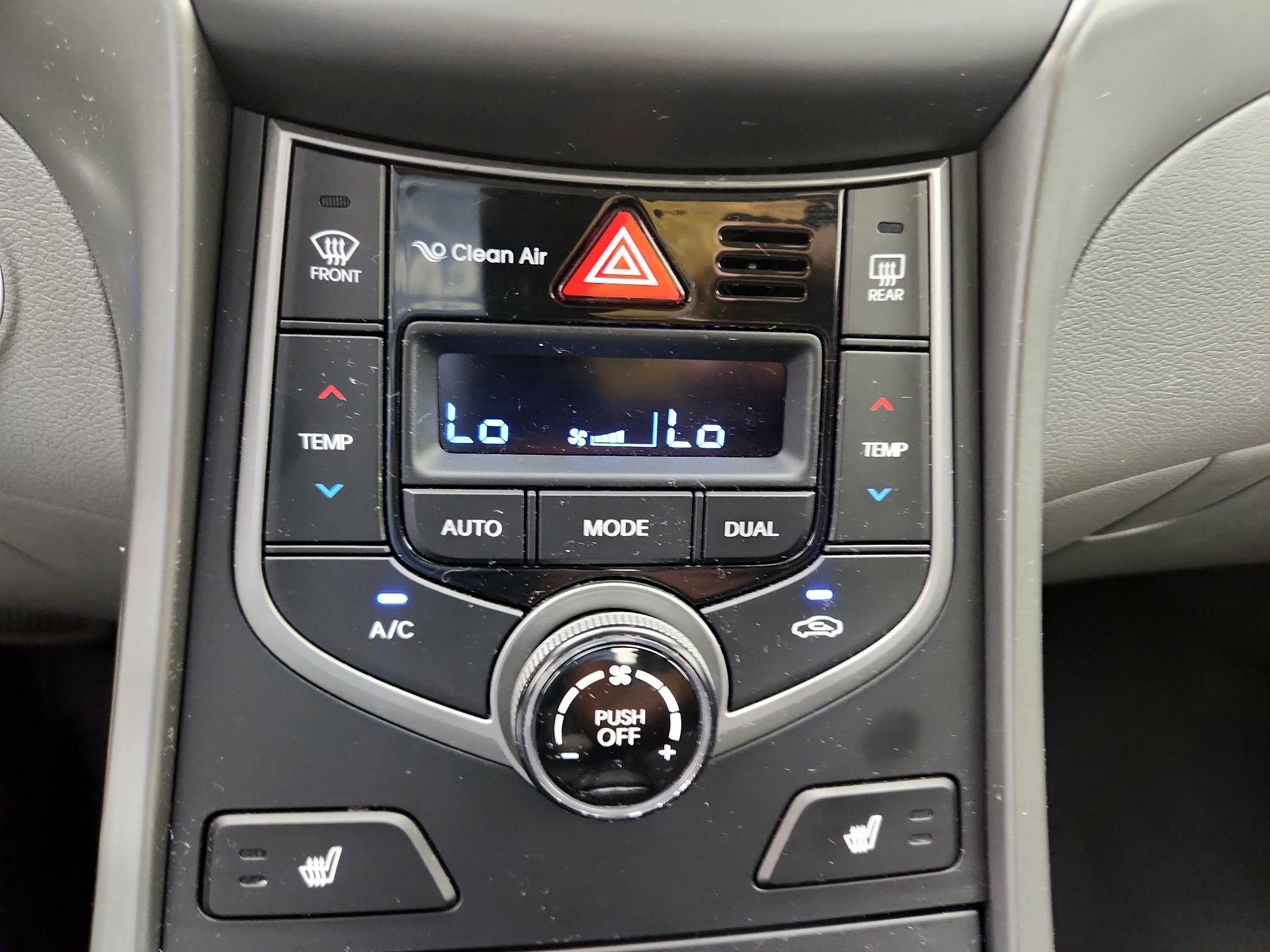 Thumbnail: 2016 Hyundai Elantra - 15