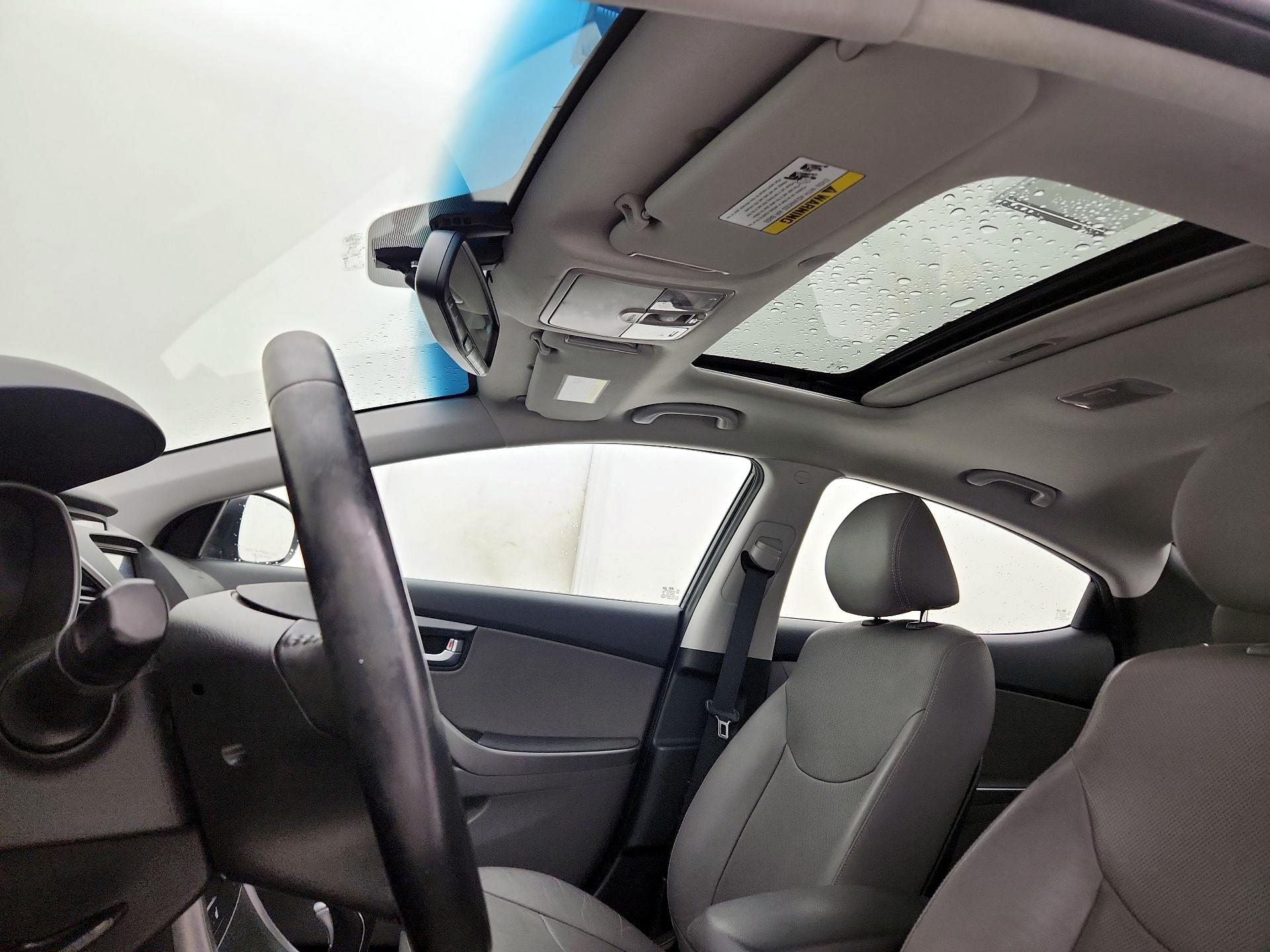 Thumbnail: 2016 Hyundai Elantra - 18