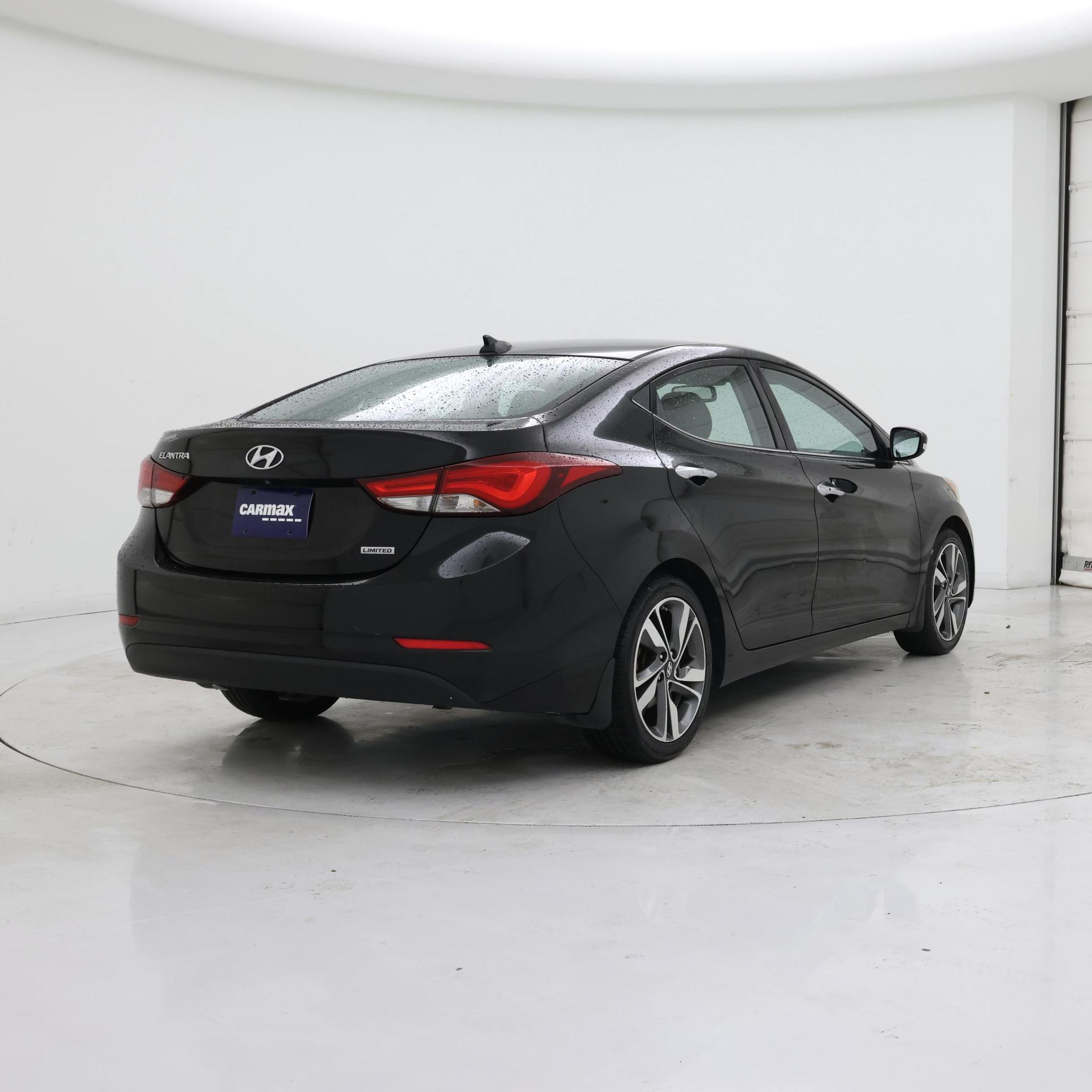 Thumbnail: 2016 Hyundai Elantra - 8