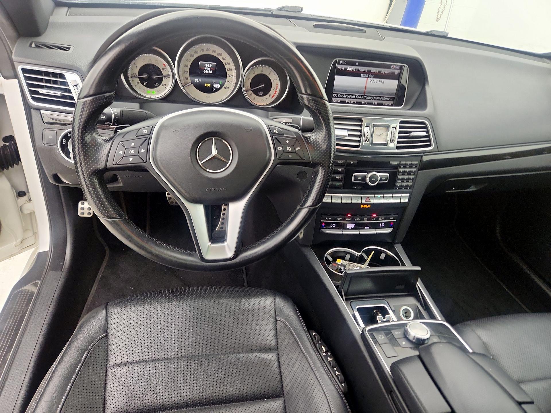 Thumbnail: 2014 Mercedes-Benz E-Class - 9