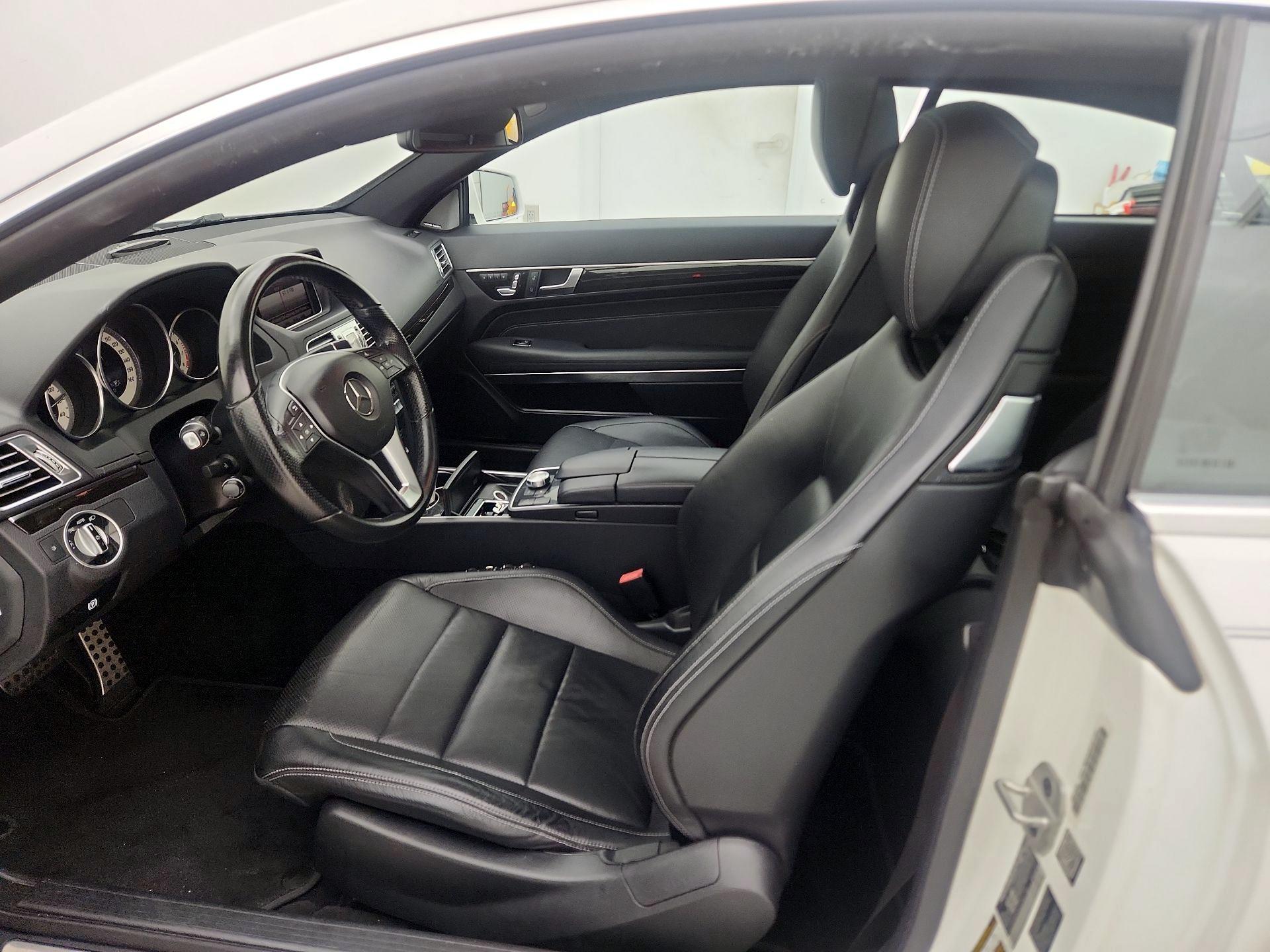 Thumbnail: 2014 Mercedes-Benz E-Class - 11