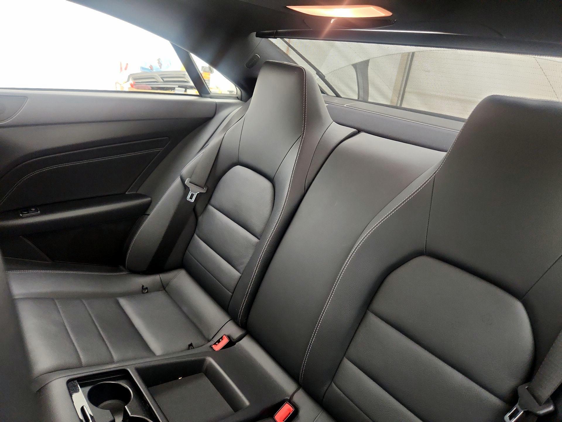 Thumbnail: 2014 Mercedes-Benz E-Class - 20