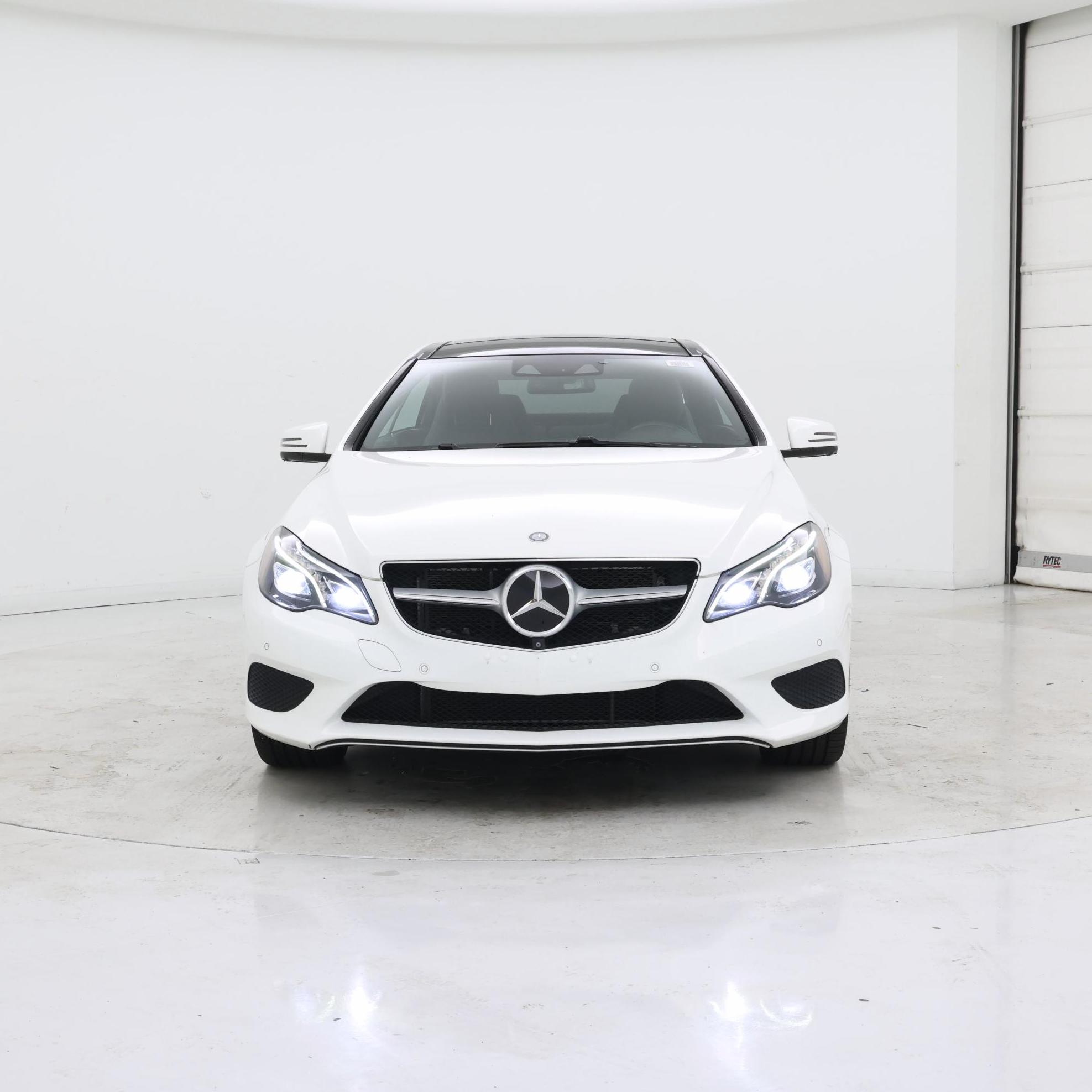 Thumbnail: 2014 Mercedes-Benz E-Class - 5