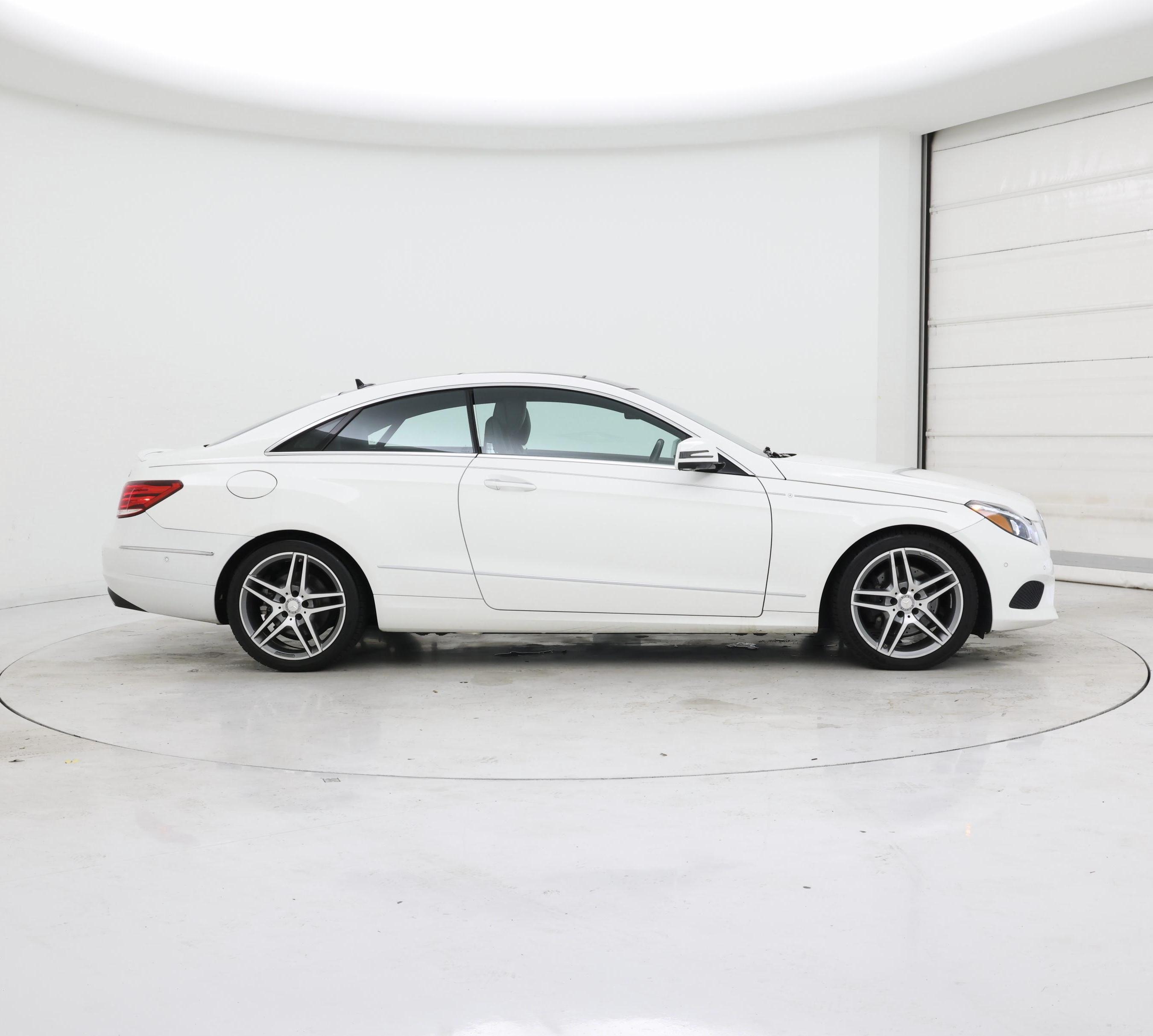 Thumbnail: 2014 Mercedes-Benz E-Class - 7
