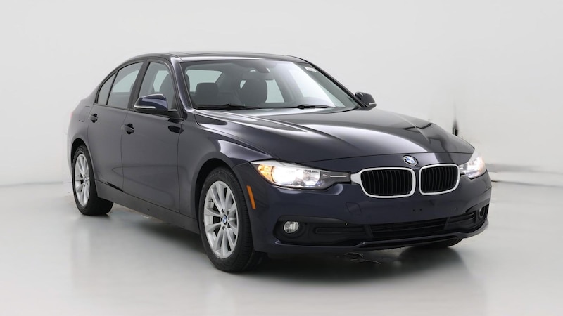 2017 BMW 3 Series 320i Hero Image