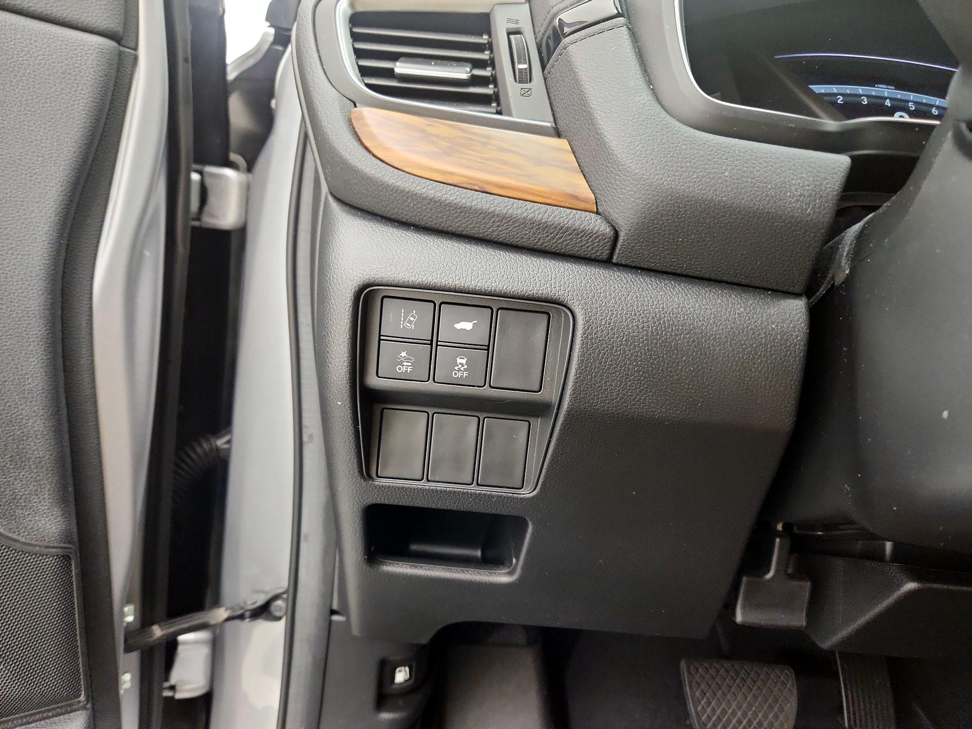 Thumbnail: 2018 Honda CR-V - 13