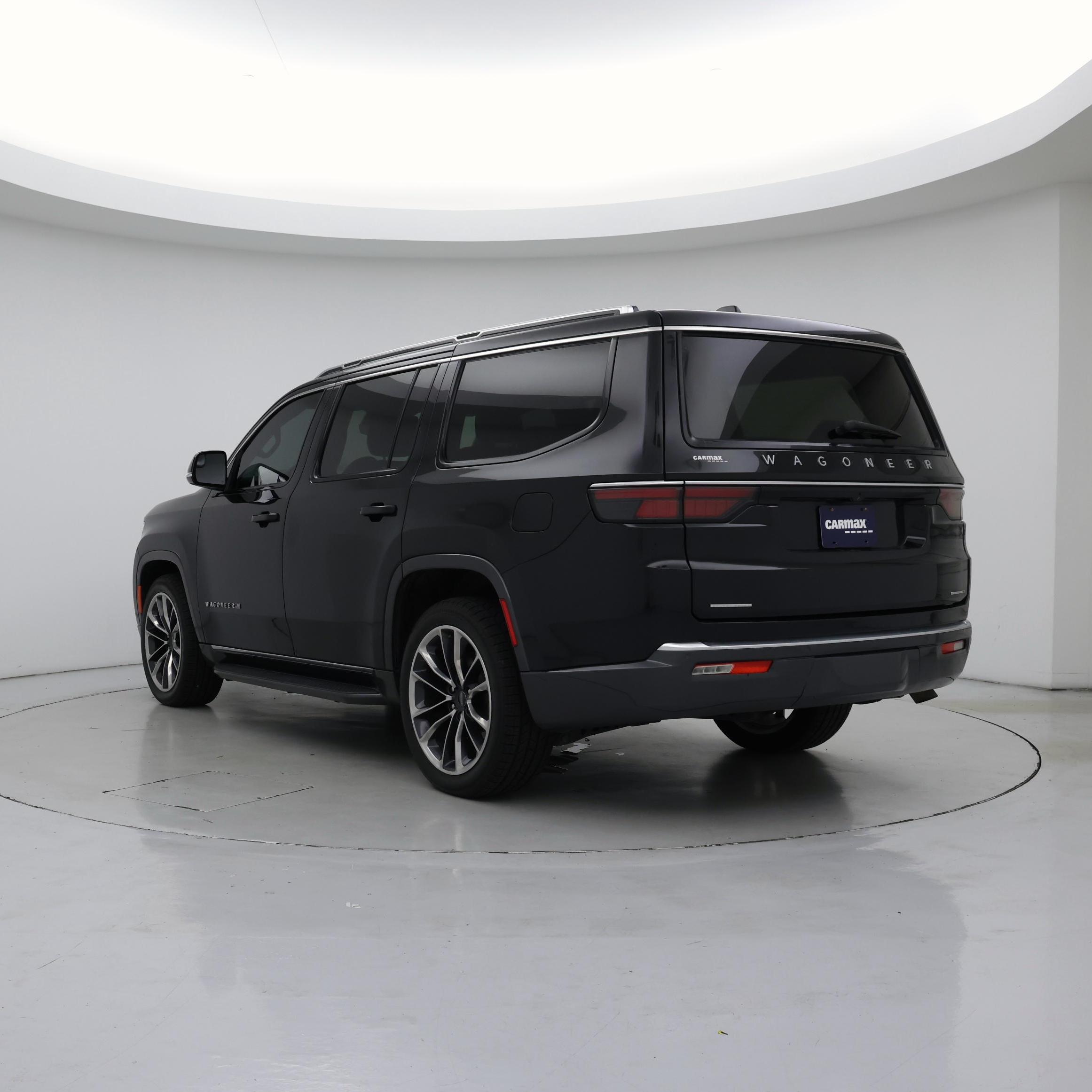 Thumbnail: 2022 Jeep Wagoneer - 2