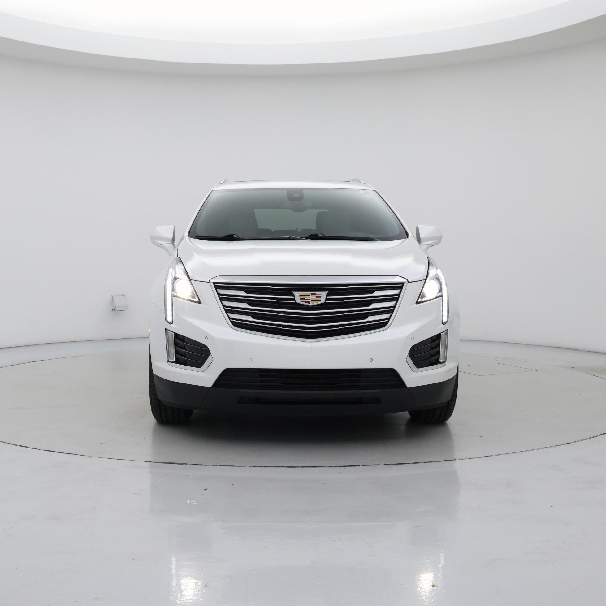 Thumbnail: 2017 Cadillac XT5 - 5