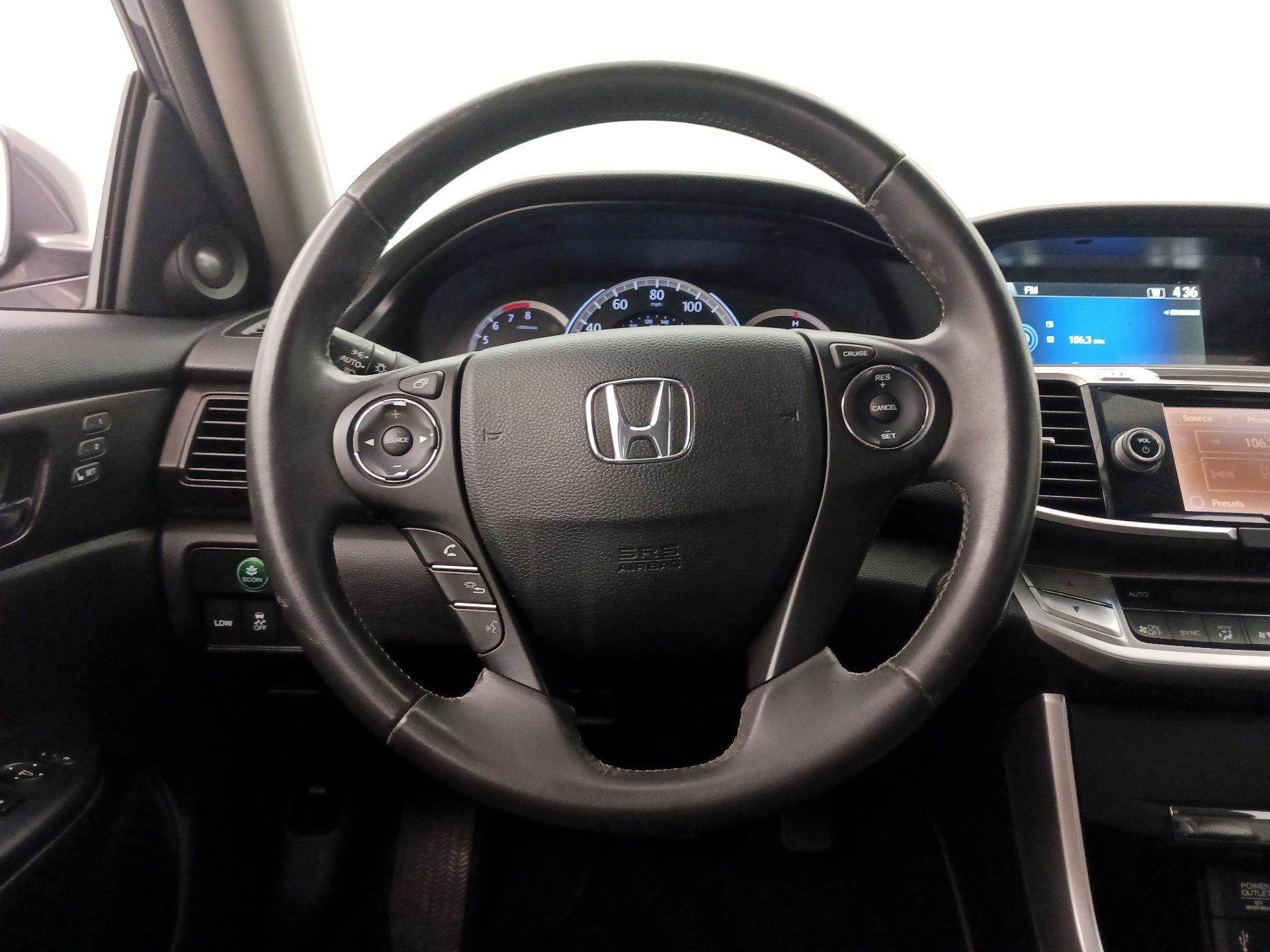 Thumbnail: 2013 Honda Accord - 10