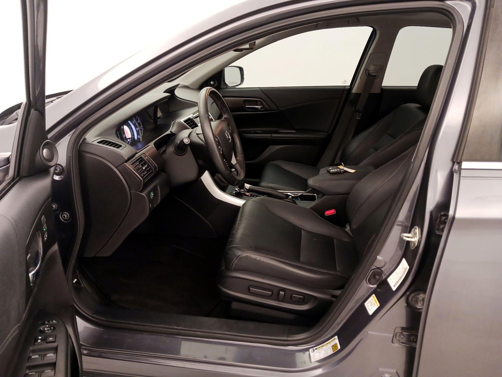 Thumbnail: 2013 Honda Accord - 11