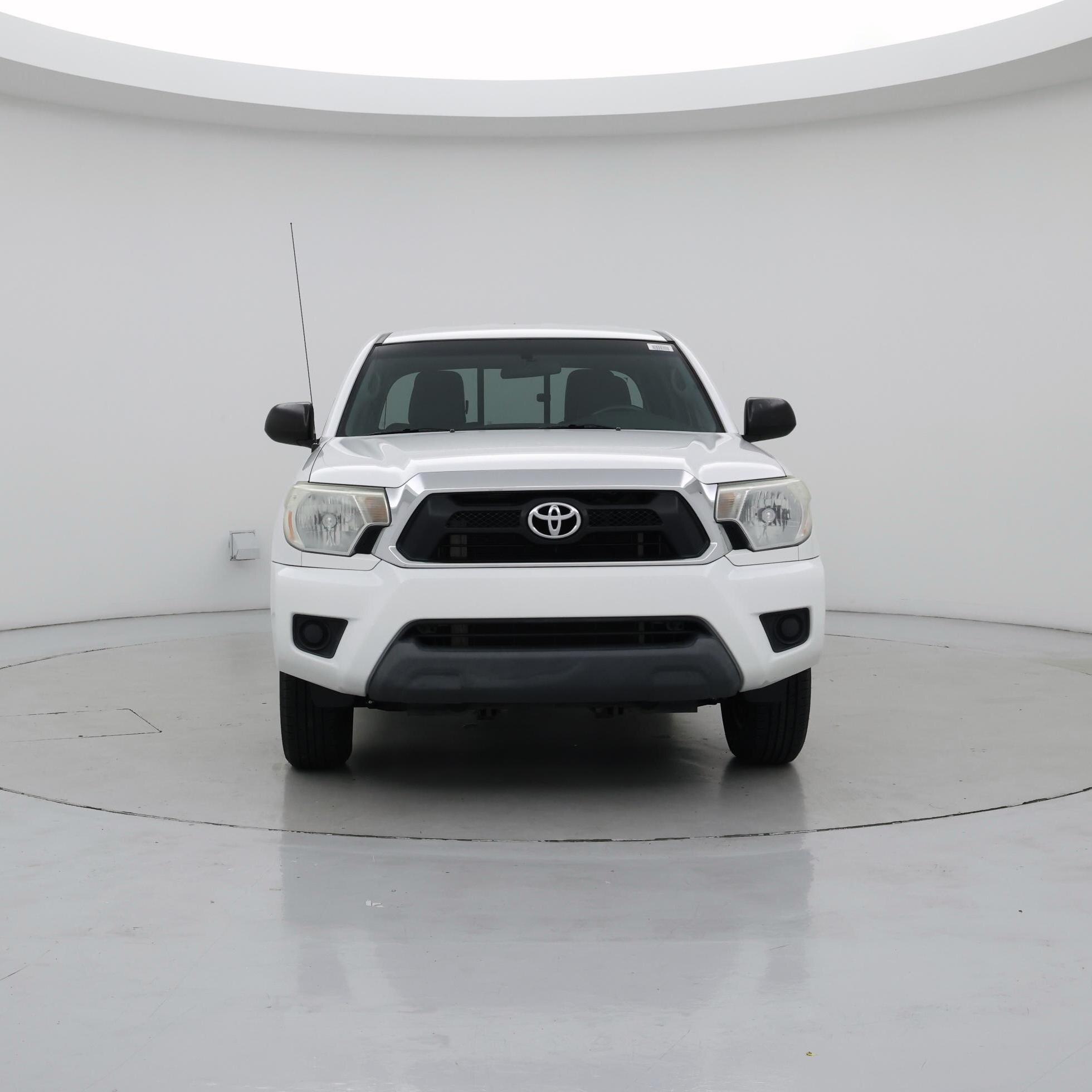 Thumbnail: 2015 Toyota Tacoma - 5