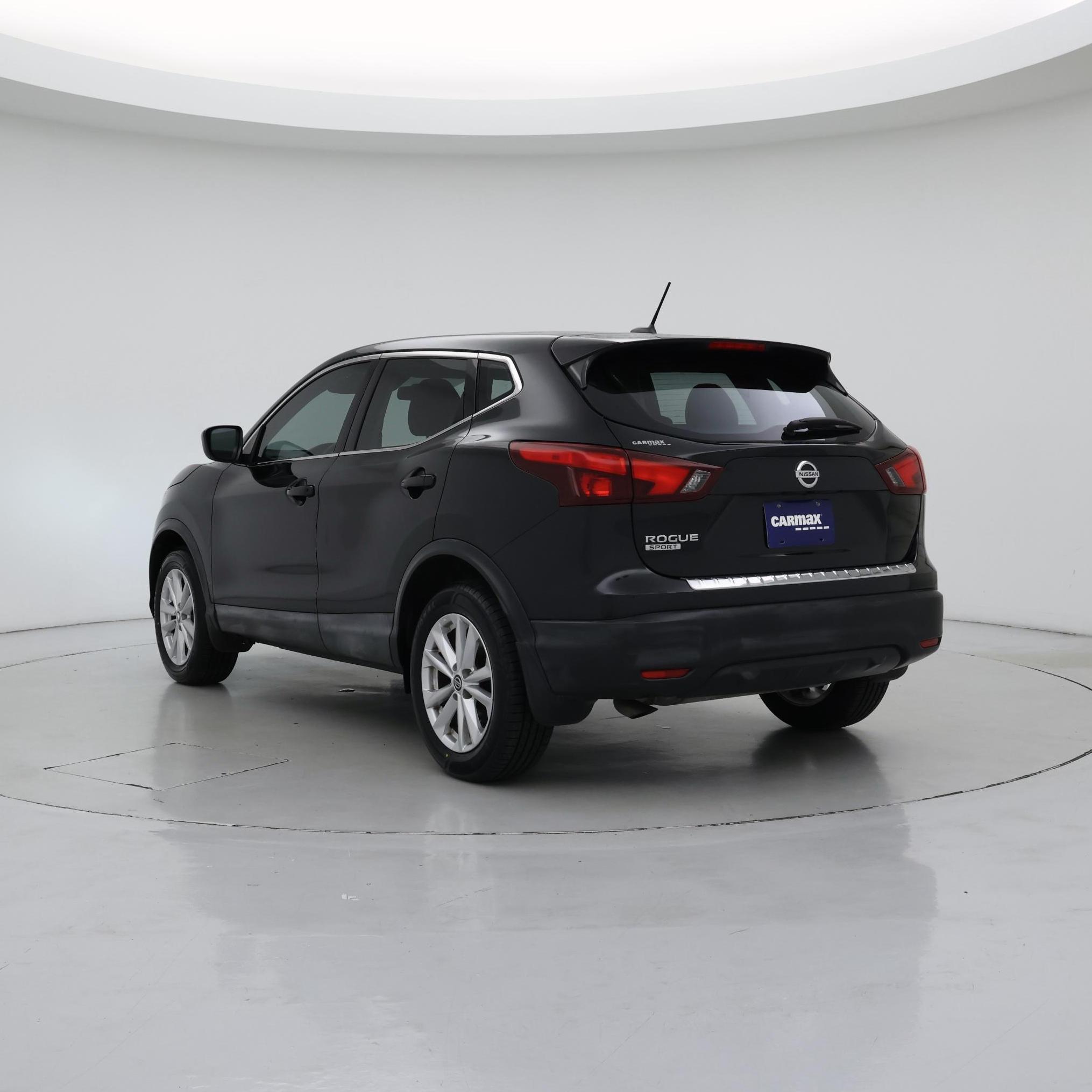 Thumbnail: 2019 Nissan Rogue Sport - 2