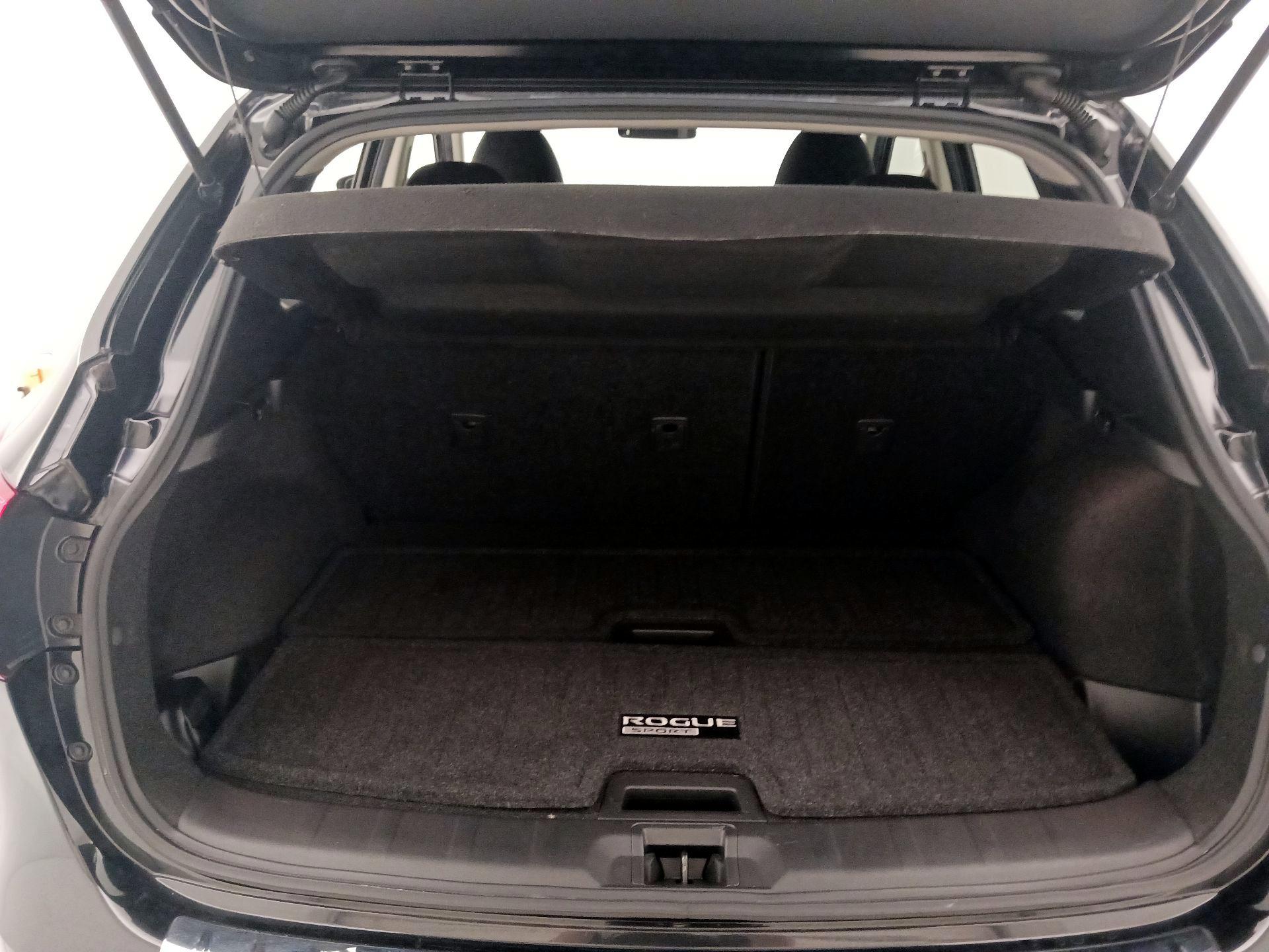 Thumbnail: 2019 Nissan Rogue Sport - 20