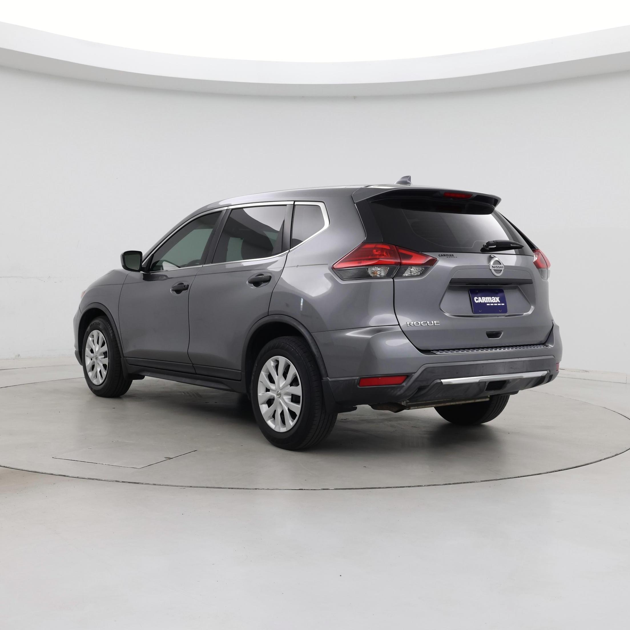 Thumbnail: 2017 Nissan Rogue - 2