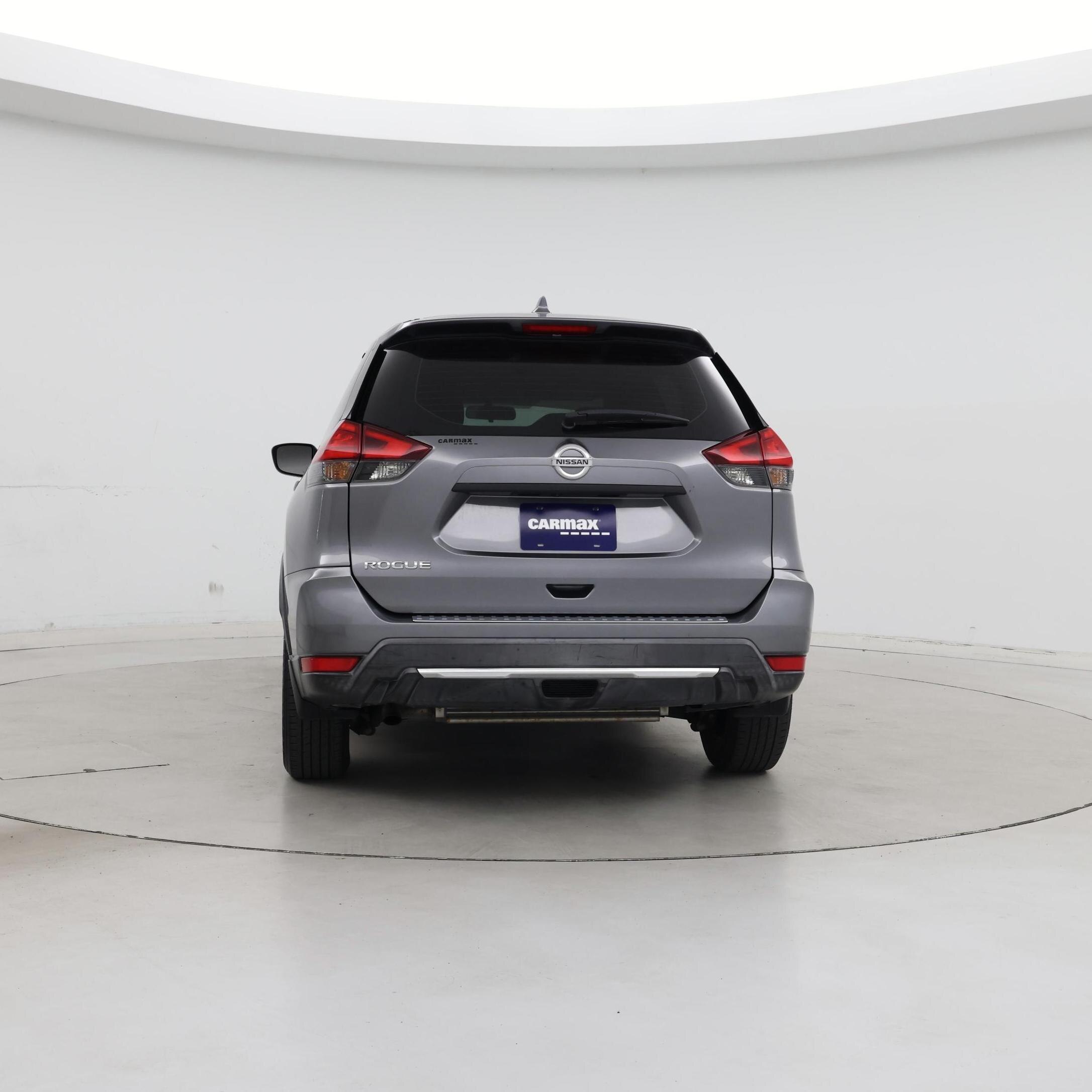 Thumbnail: 2017 Nissan Rogue - 6
