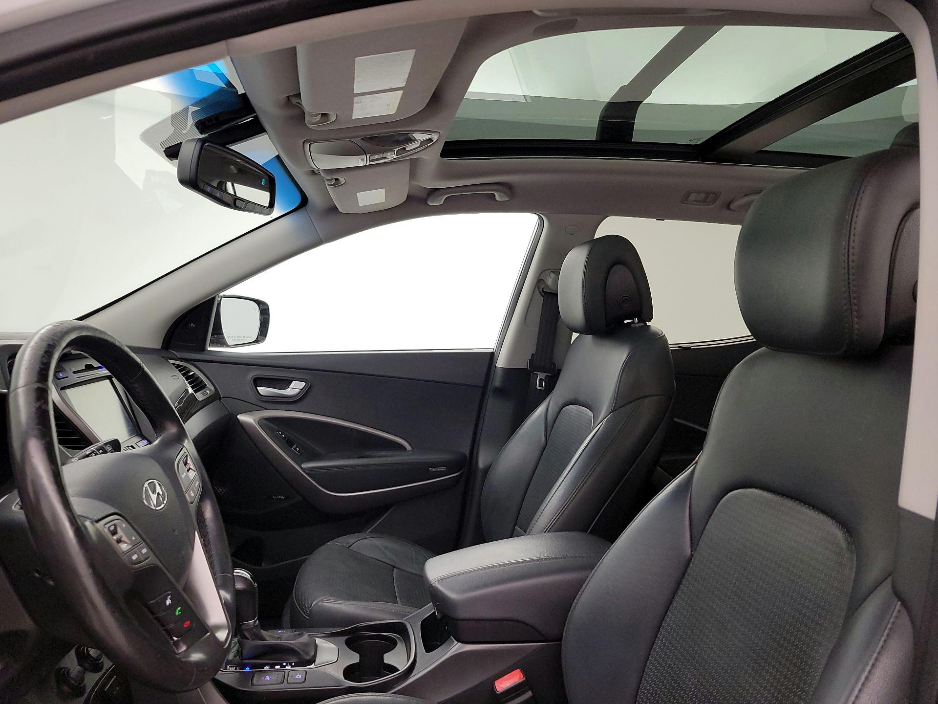 Thumbnail: 2015 Hyundai Santa Fe - 19