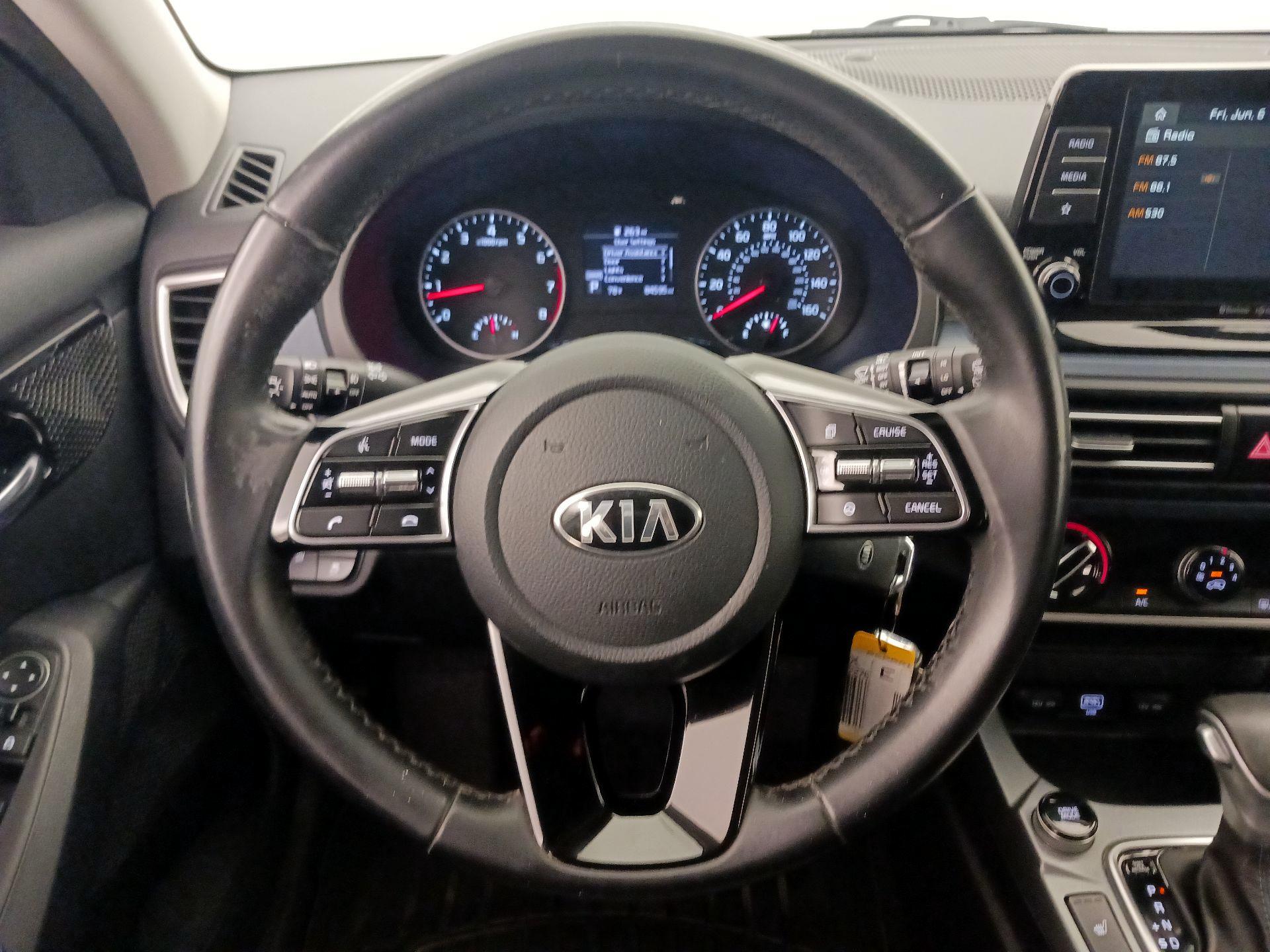 Thumbnail: 2021 Kia Seltos - 10