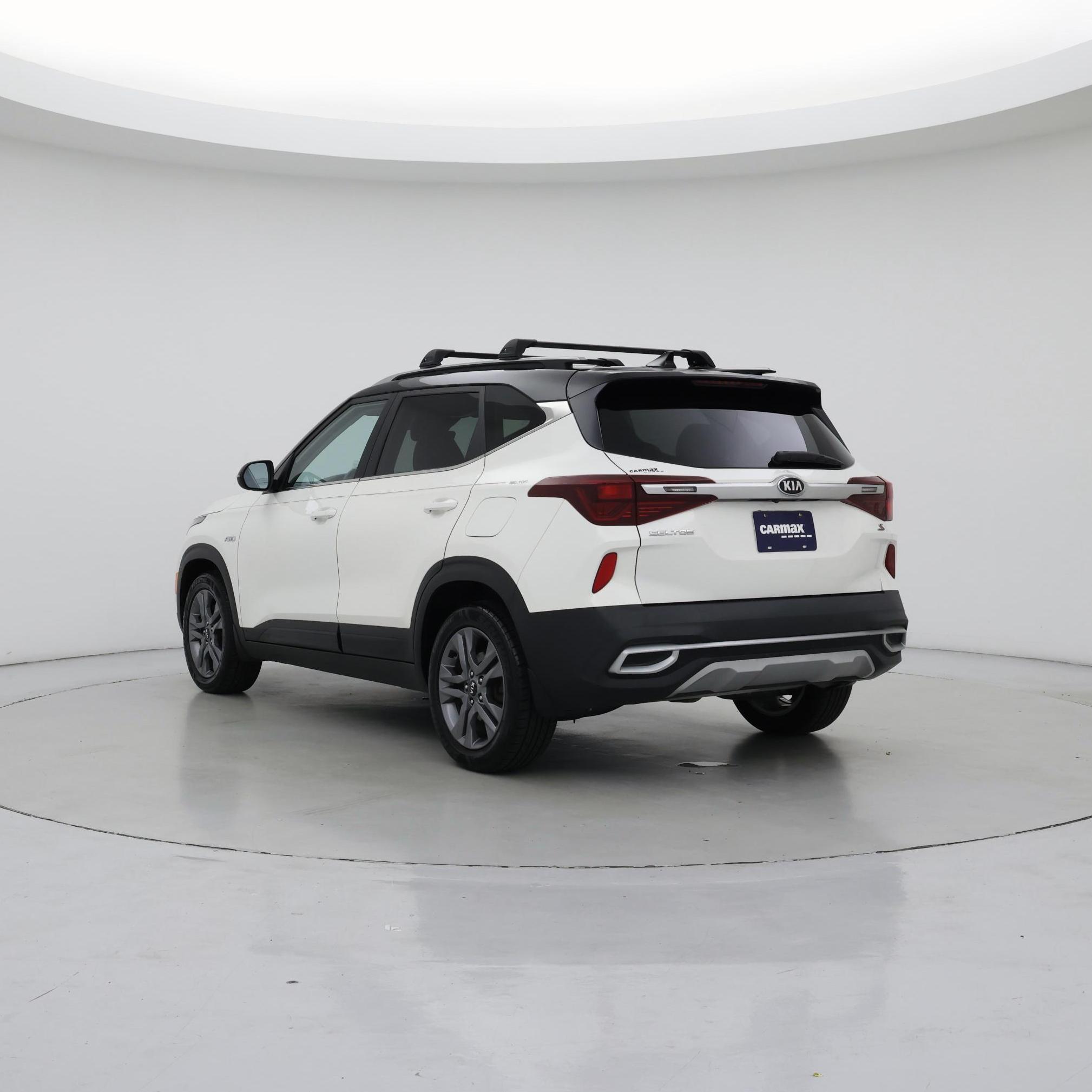 Thumbnail: 2021 Kia Seltos - 2