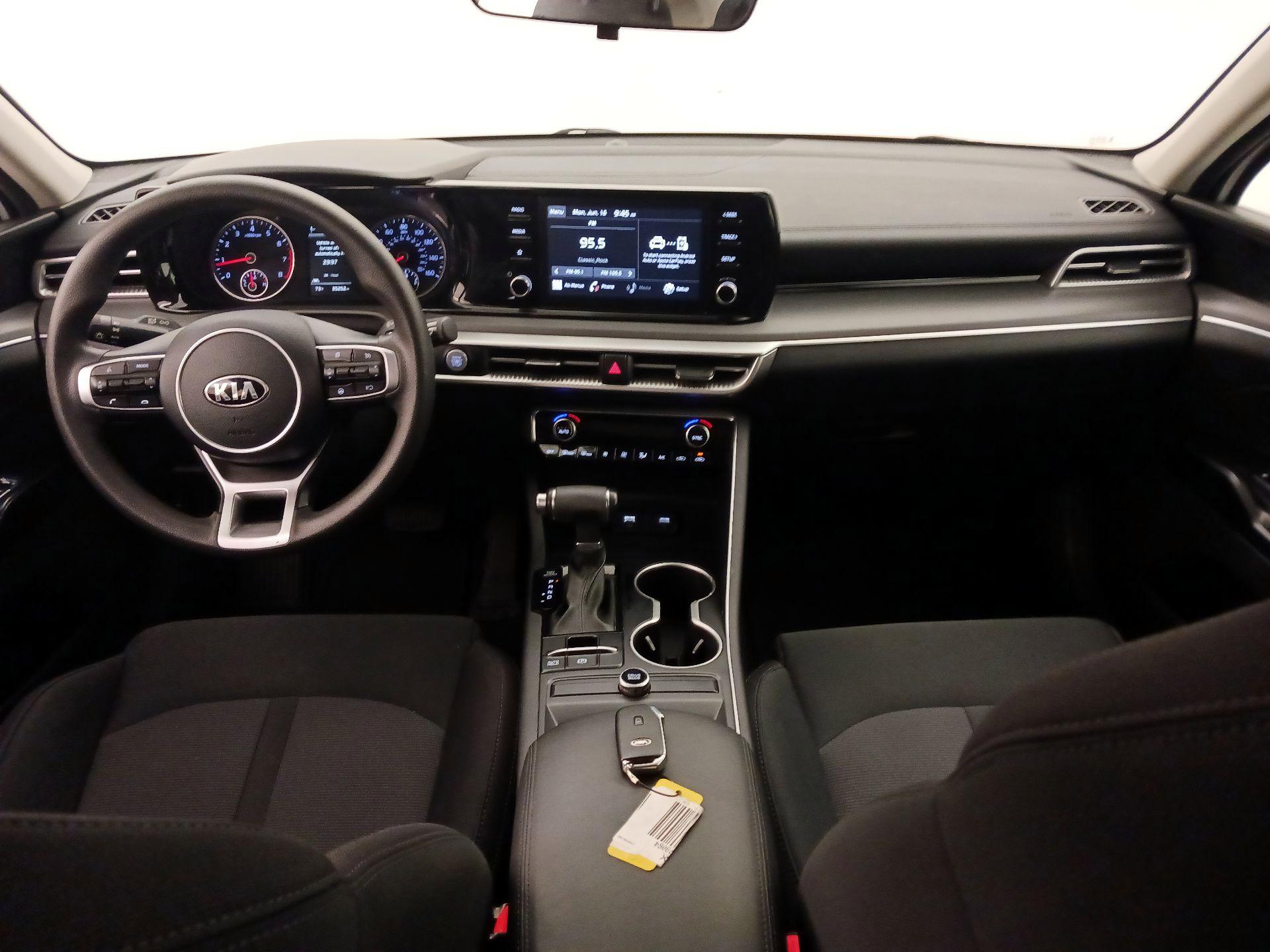Thumbnail: 2021 Kia K5 - 9