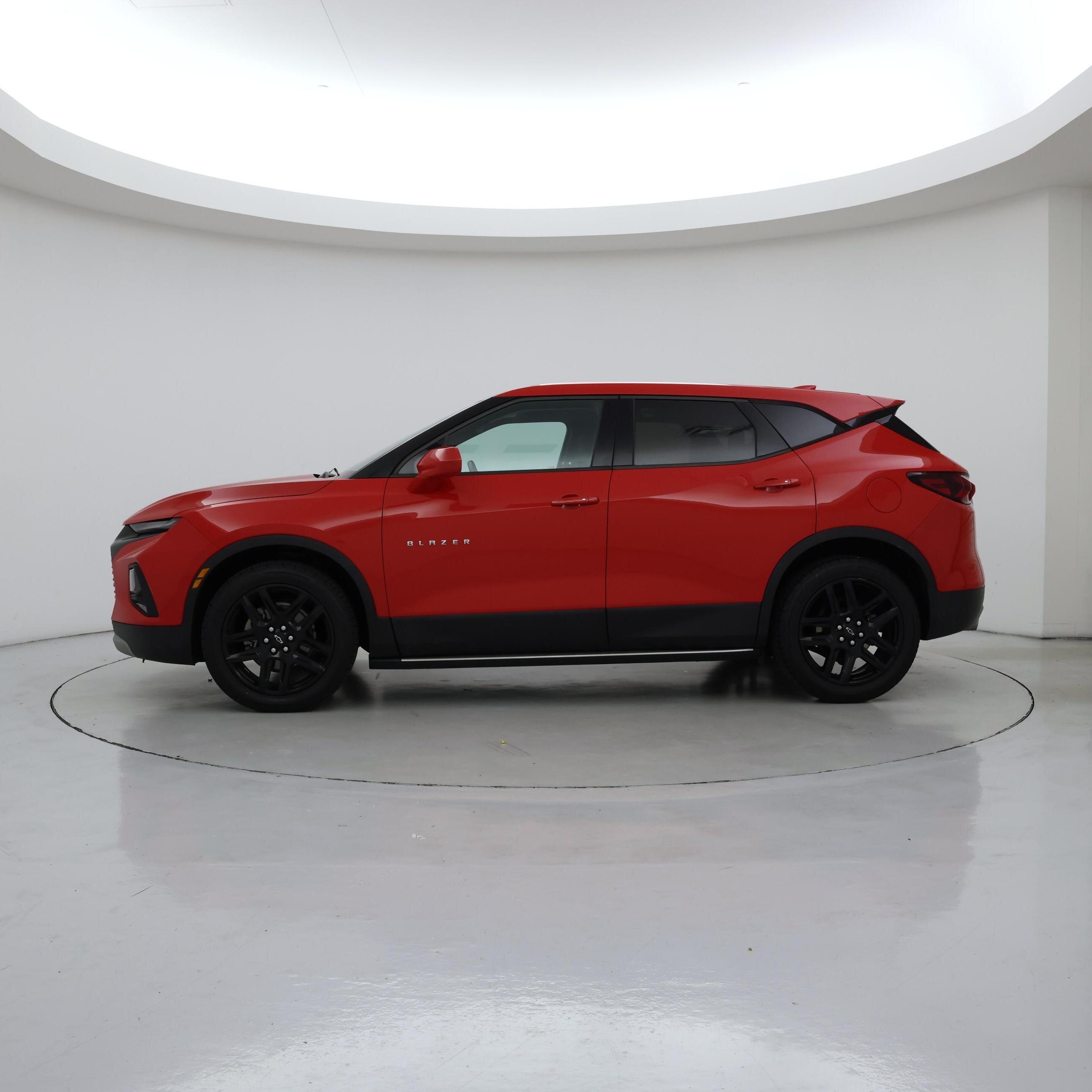 Thumbnail: 2020 Chevrolet Blazer - 3