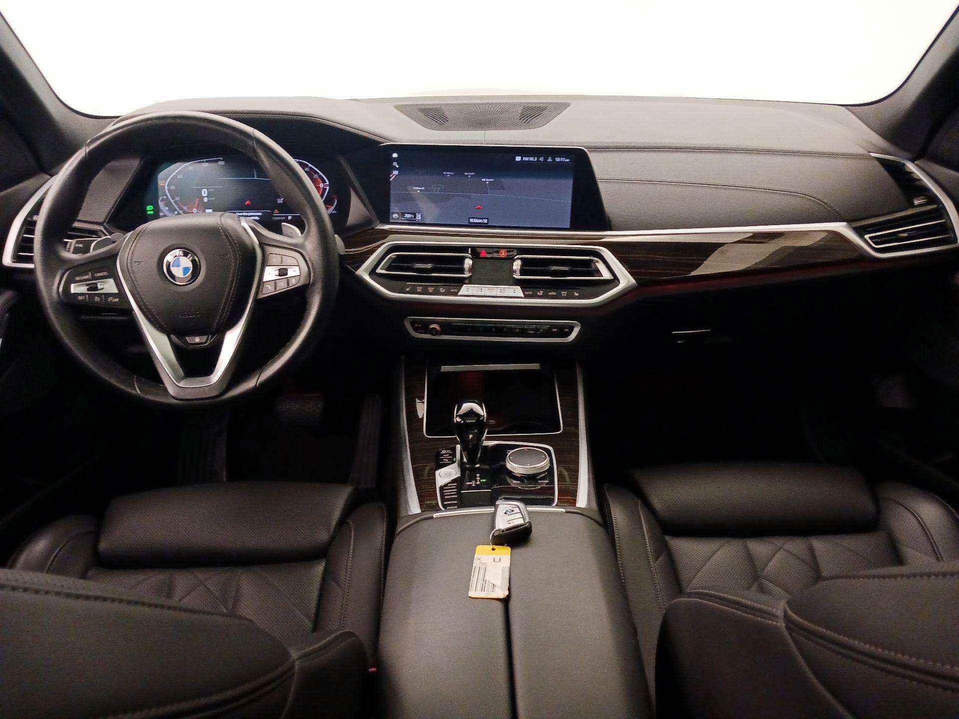 Thumbnail: 2023 BMW X5 - 9