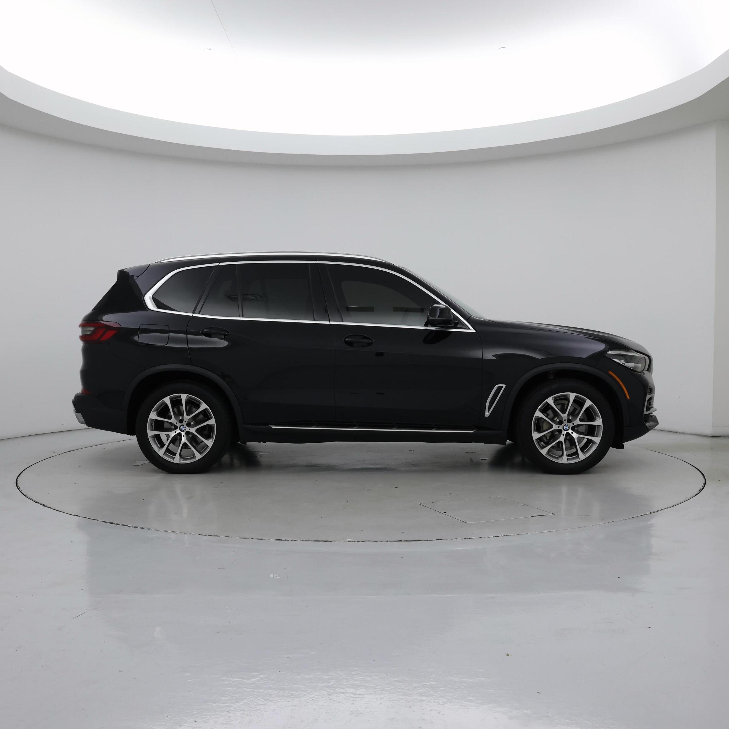 Thumbnail: 2023 BMW X5 - 7