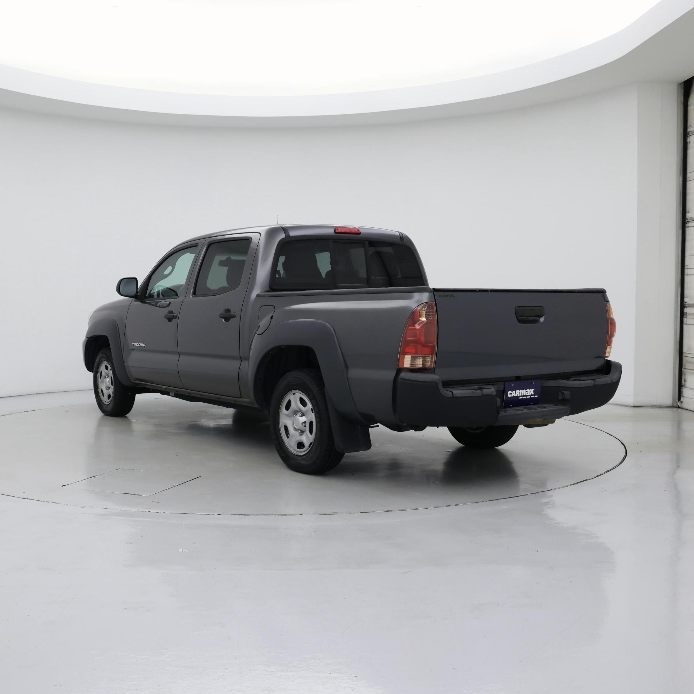 Thumbnail: 2014 Toyota Tacoma - 2