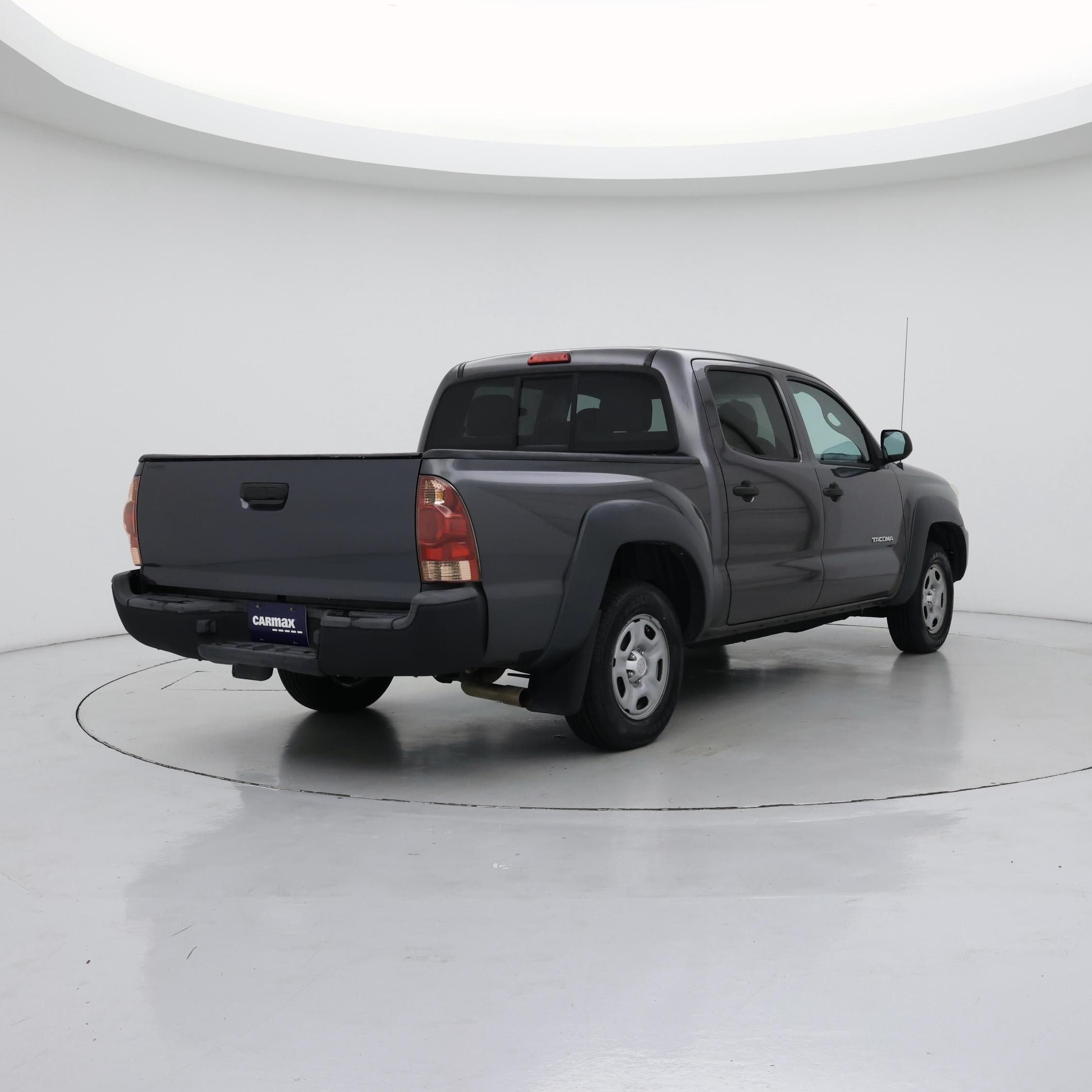 Thumbnail: 2014 Toyota Tacoma - 8