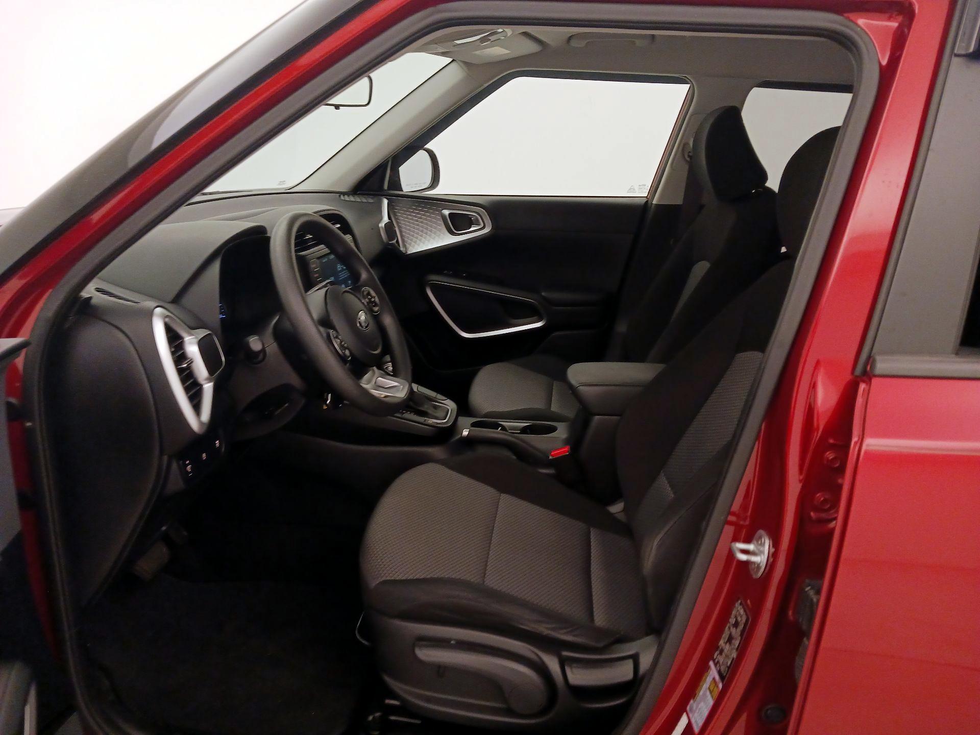 Thumbnail: 2020 Kia Soul - 11