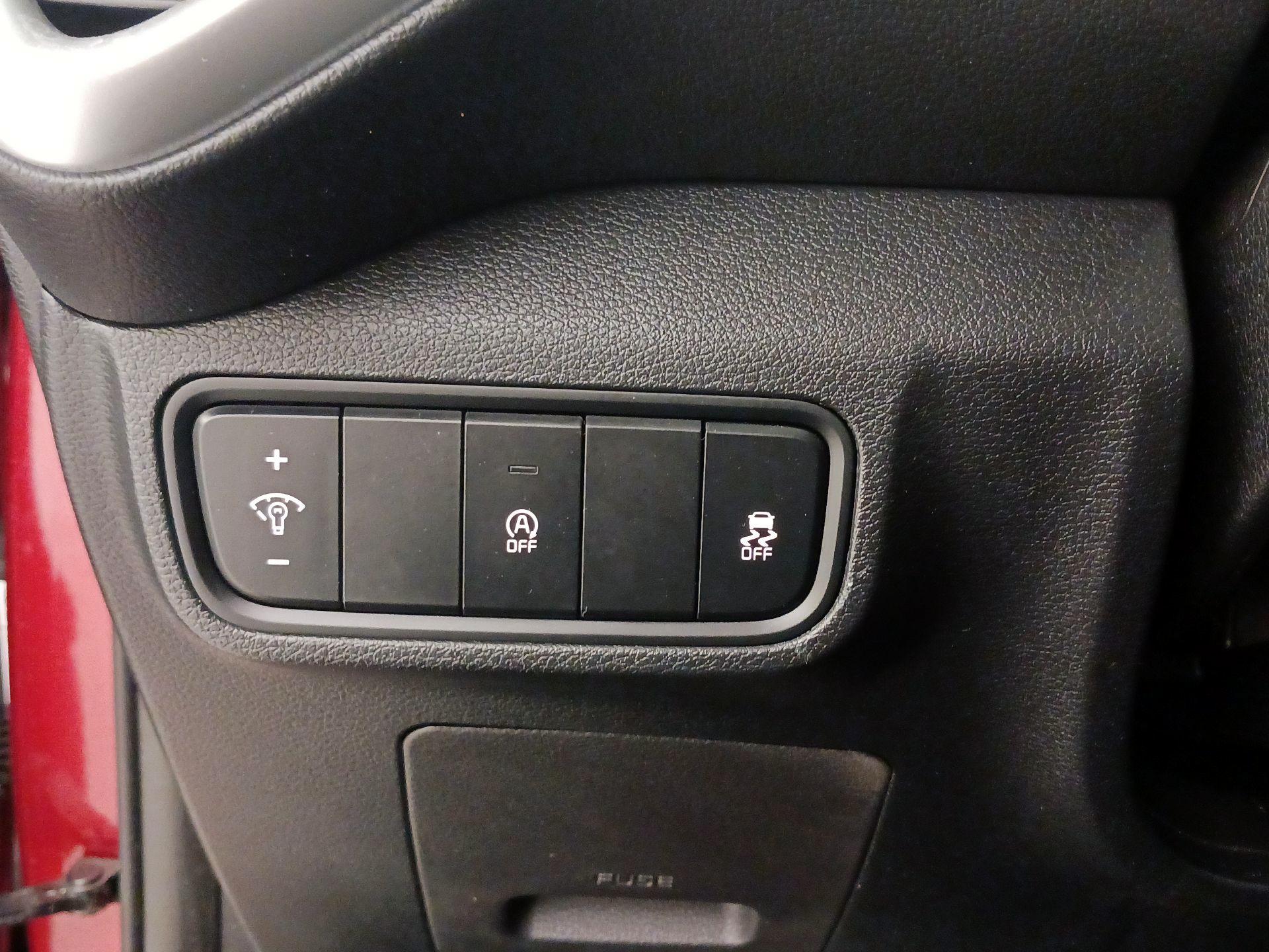 Thumbnail: 2020 Kia Soul - 13