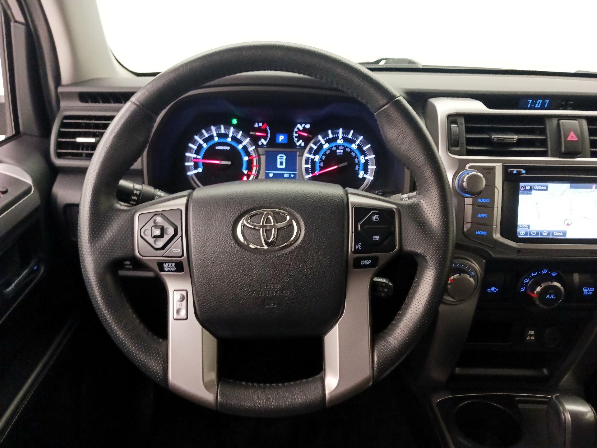 Thumbnail: 2019 Toyota 4Runner - 10