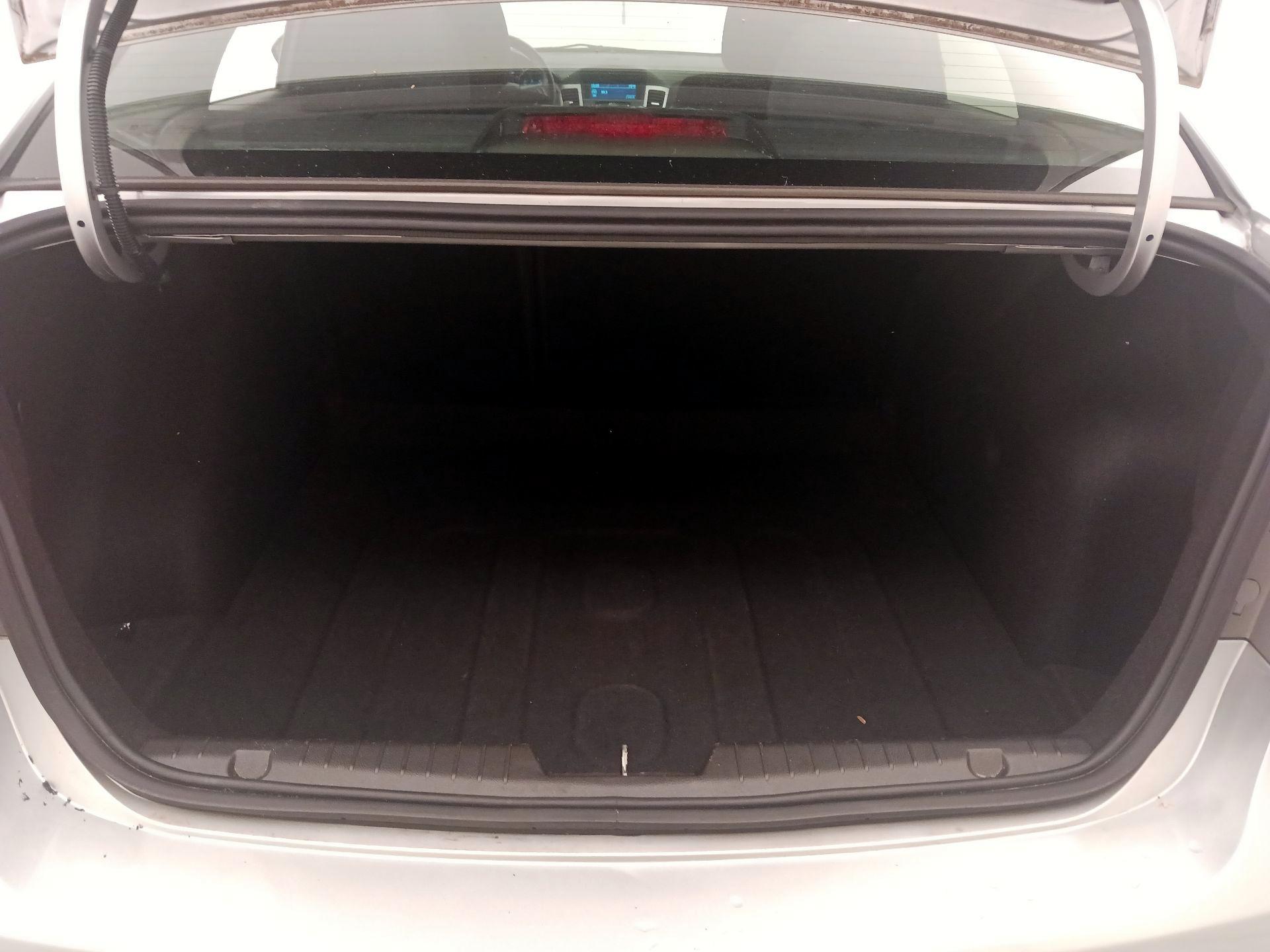 Thumbnail: 2014 Chevrolet Cruze - 19
