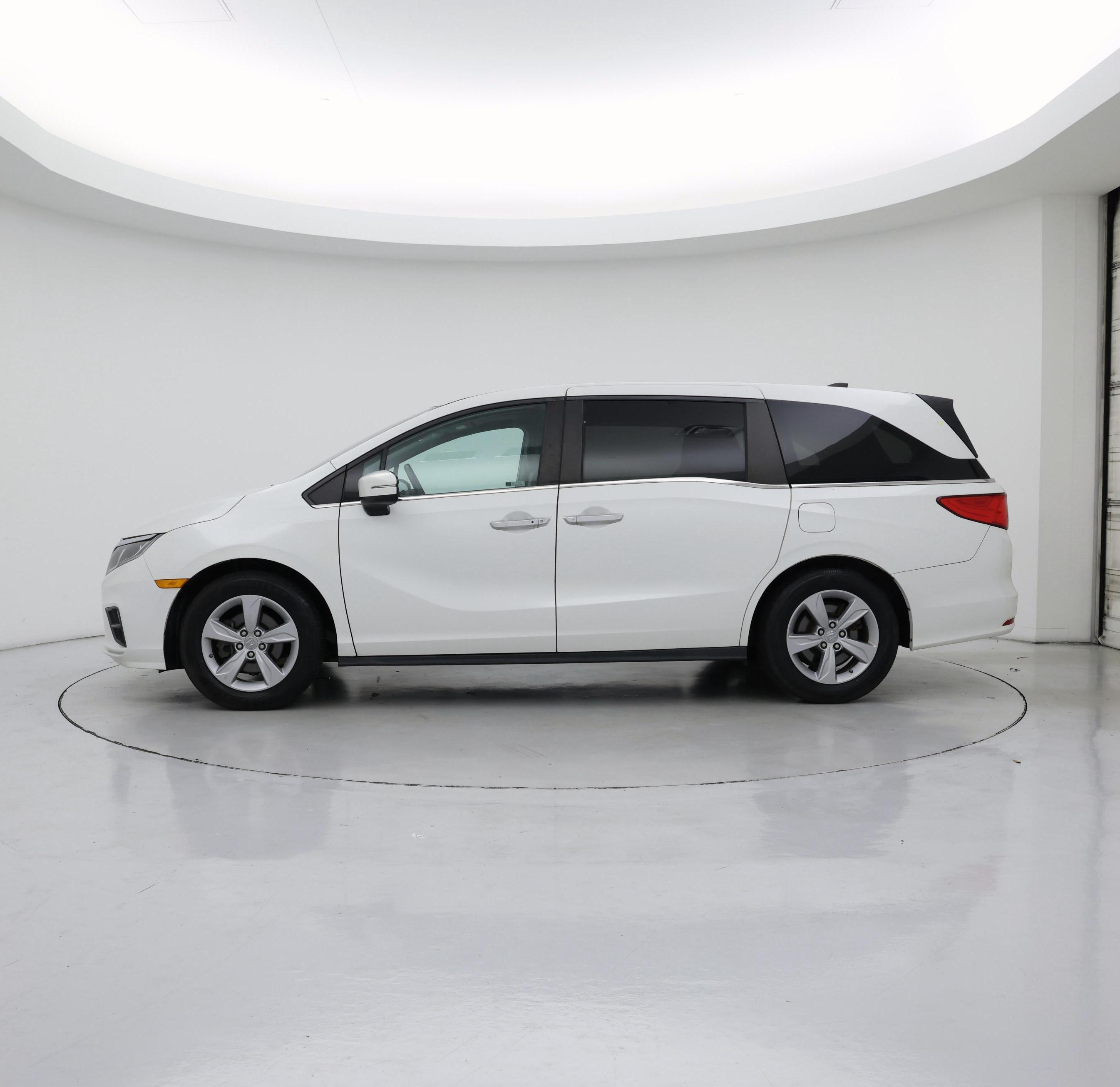 Thumbnail: 2020 Honda Odyssey - 3