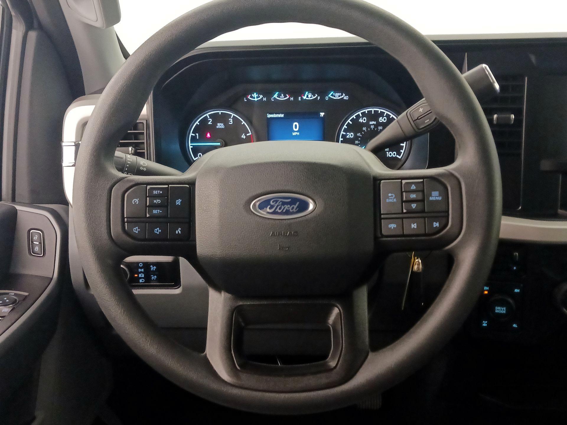 Thumbnail: 2023 Ford F-250 - 10