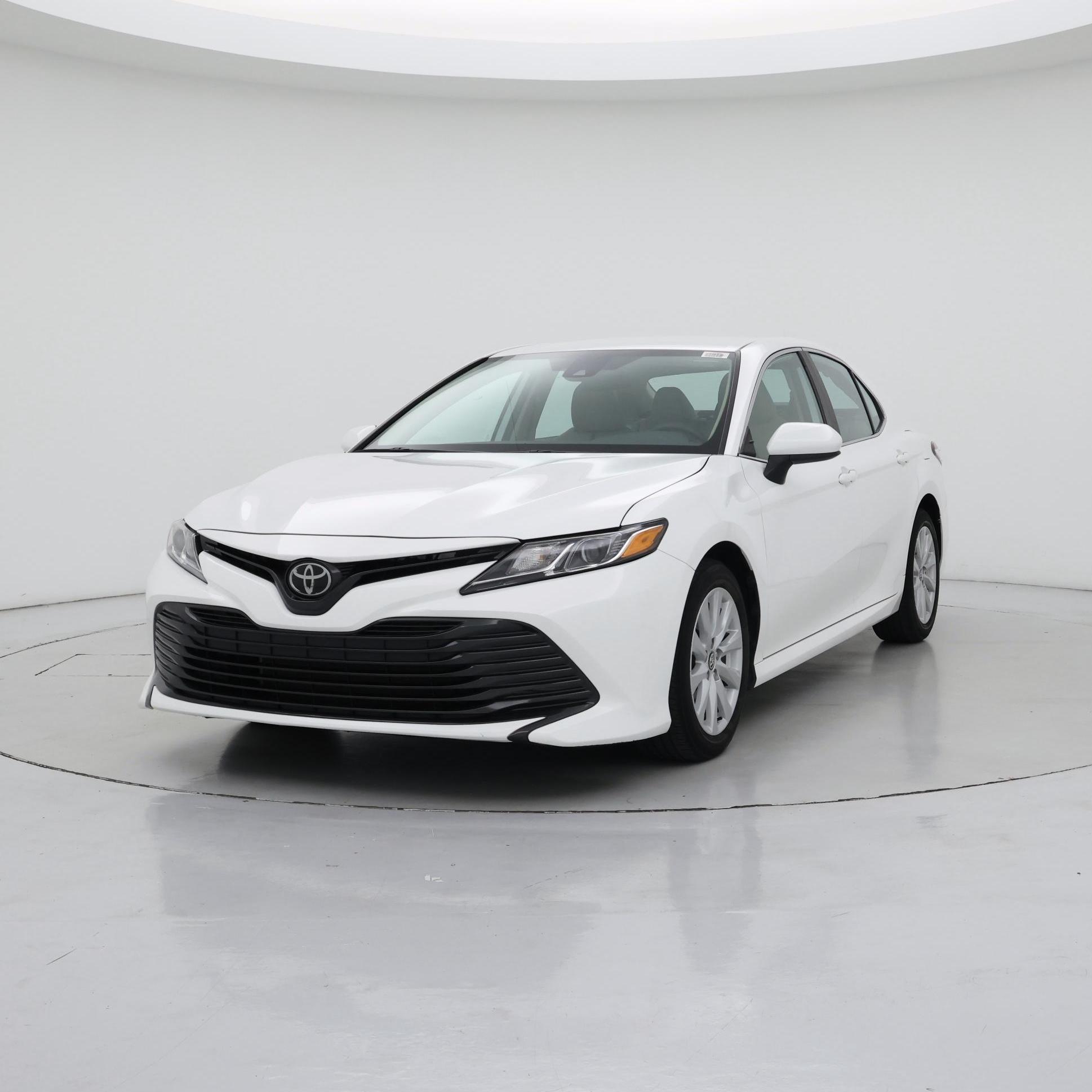 Thumbnail: 2020 Toyota Camry - 4
