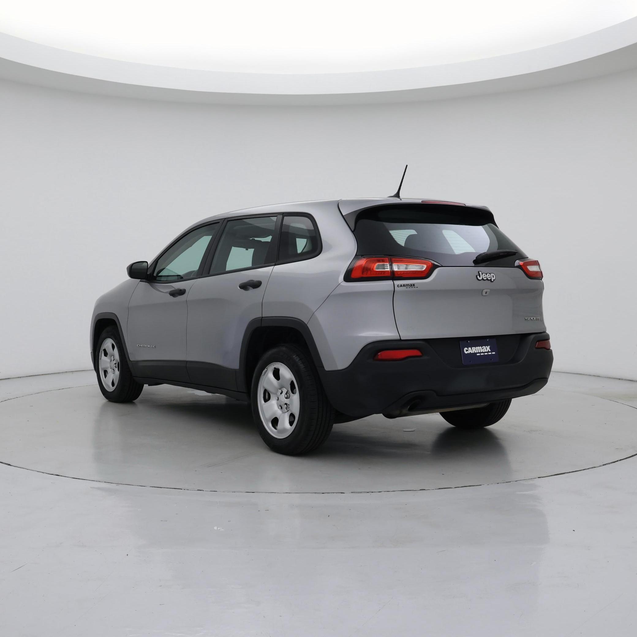 Thumbnail: 2015 Jeep Cherokee - 2