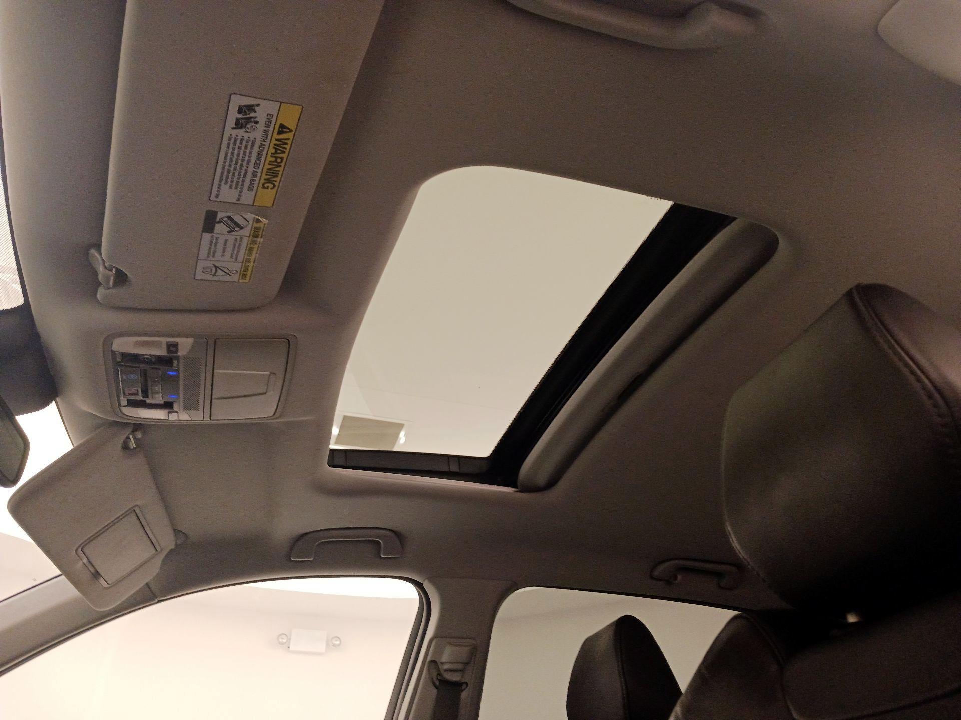 Thumbnail: 2014 Acura MDX - 18