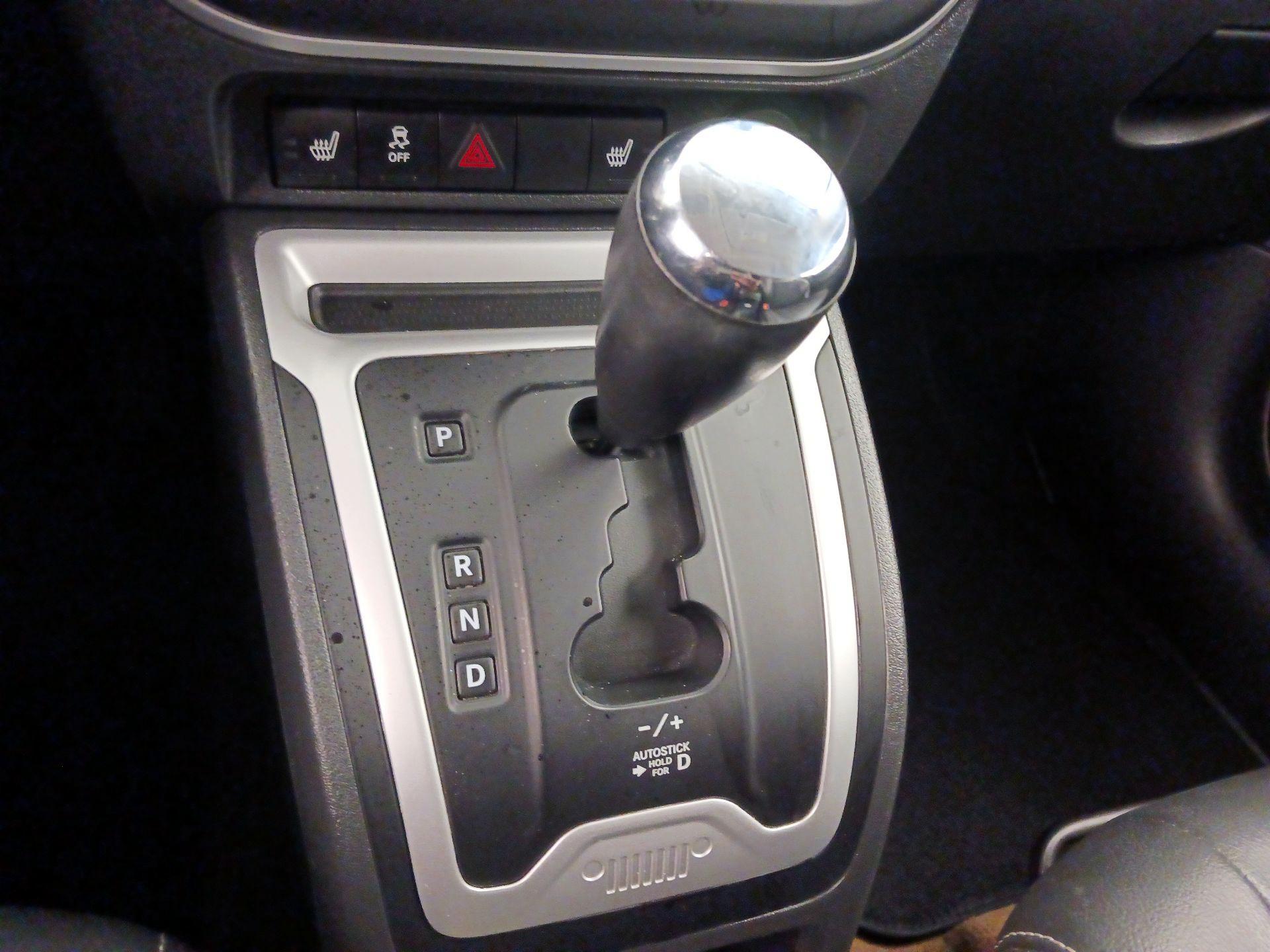 Thumbnail: 2016 Jeep Compass - 15