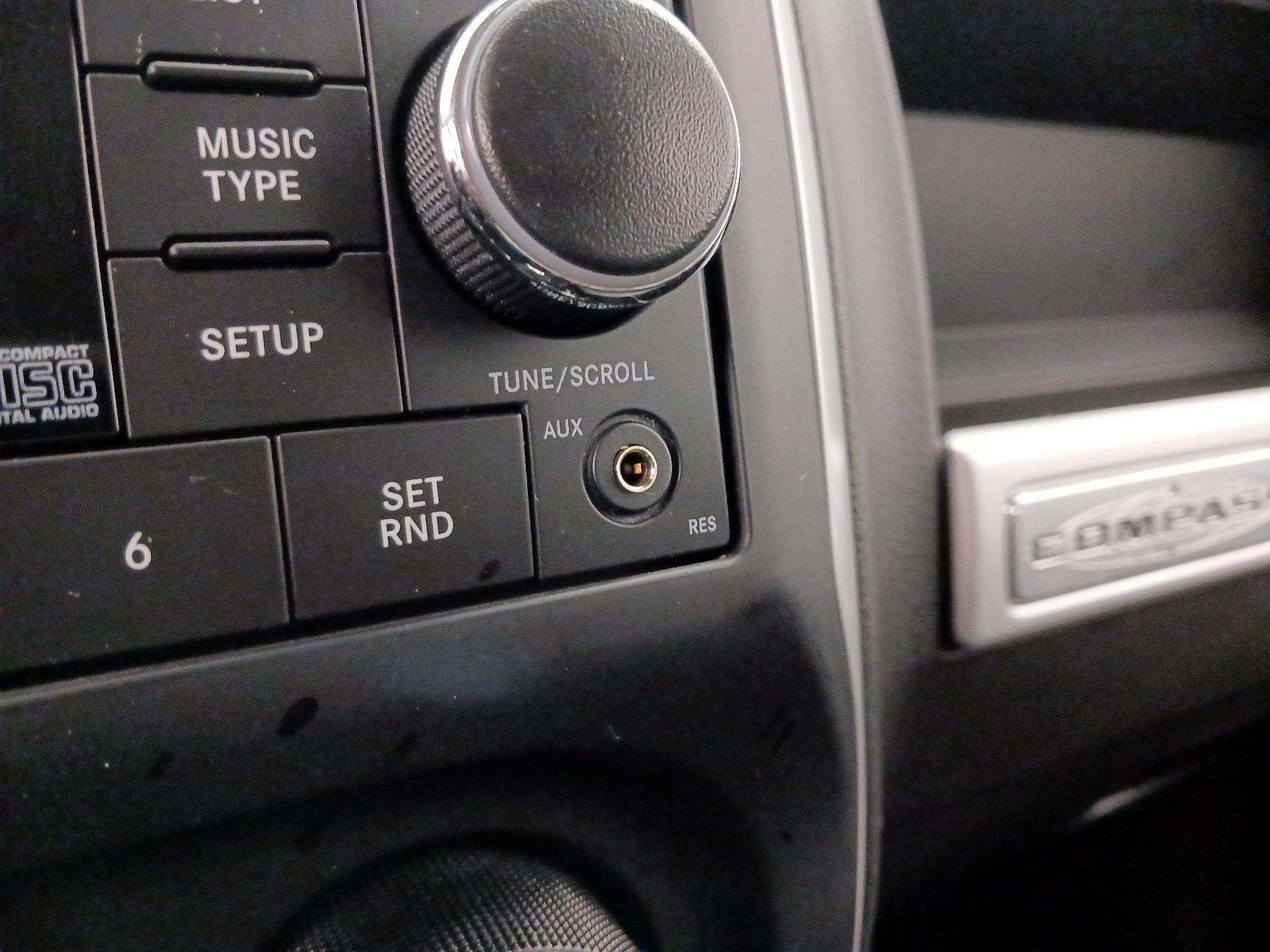 Thumbnail: 2016 Jeep Compass - 16