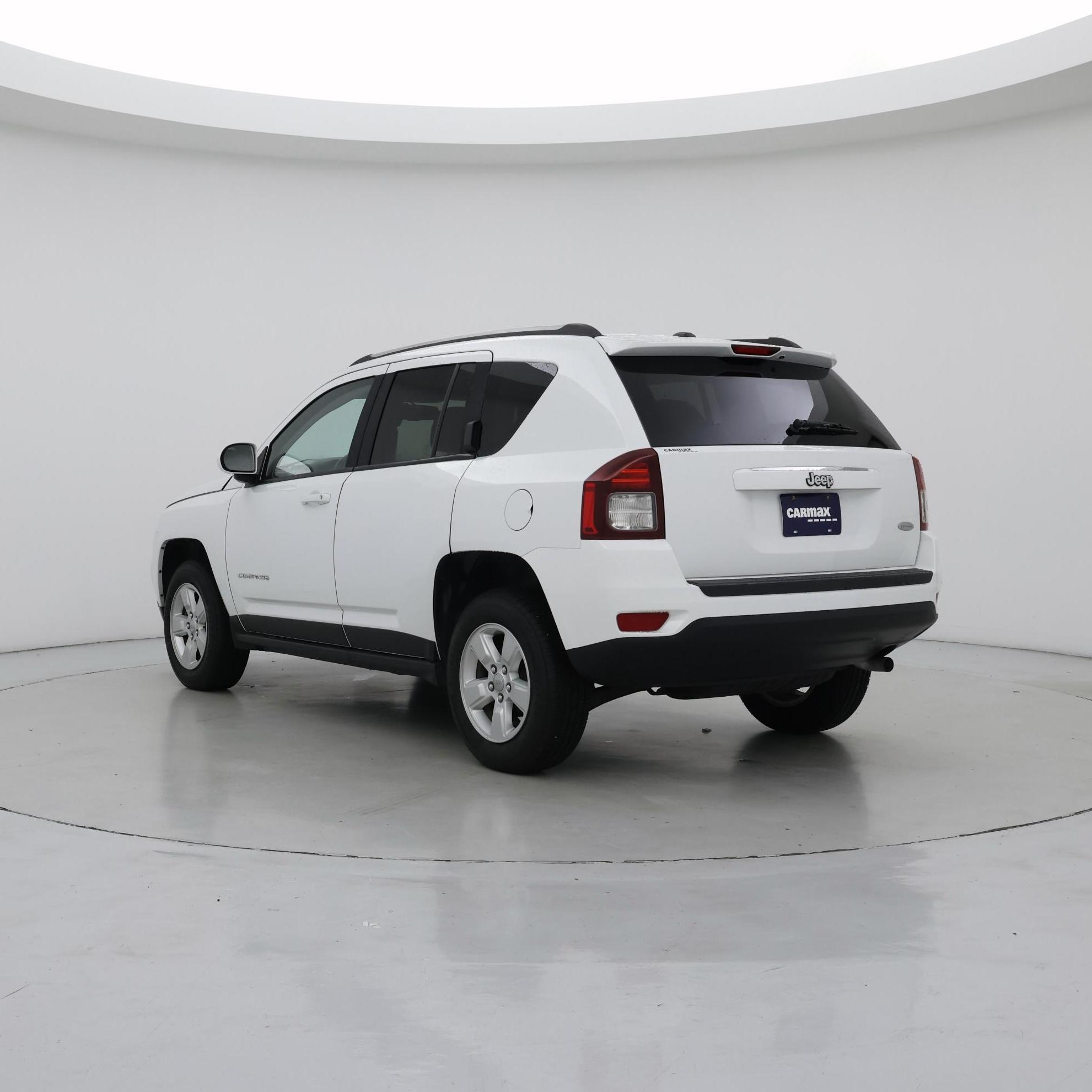 Thumbnail: 2016 Jeep Compass - 2