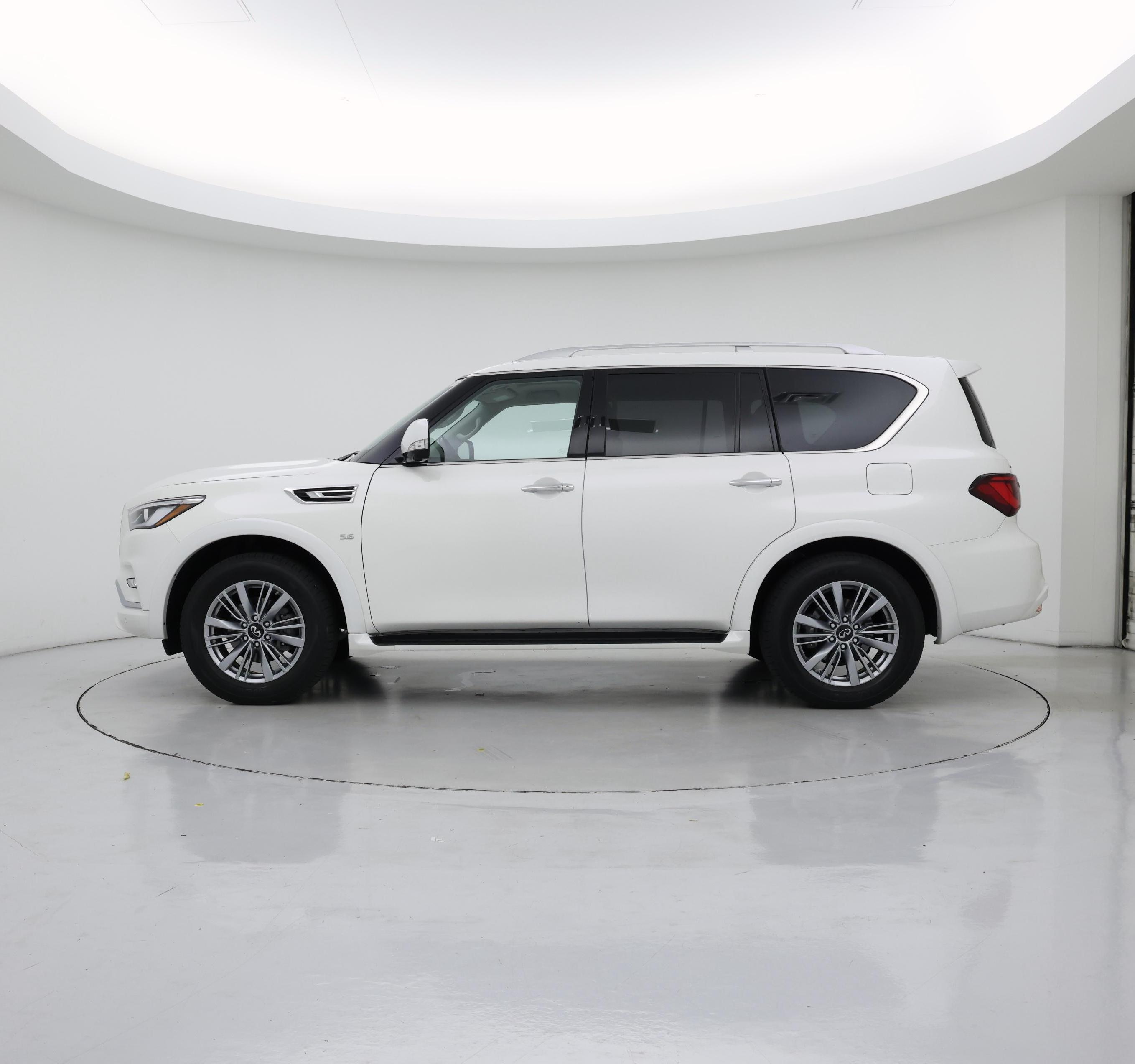 Thumbnail: 2018 INFINITI QX80 - 3