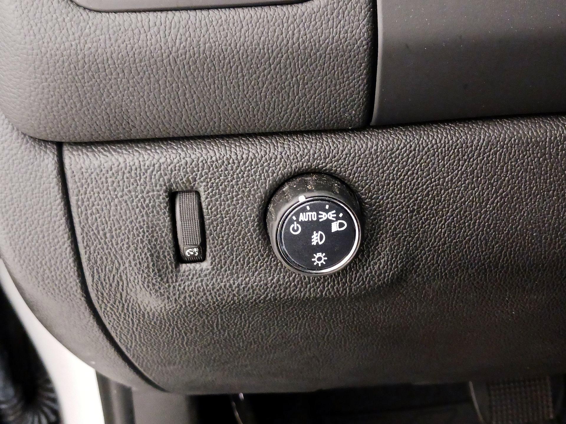 Thumbnail: 2019 Chevrolet Colorado - 13
