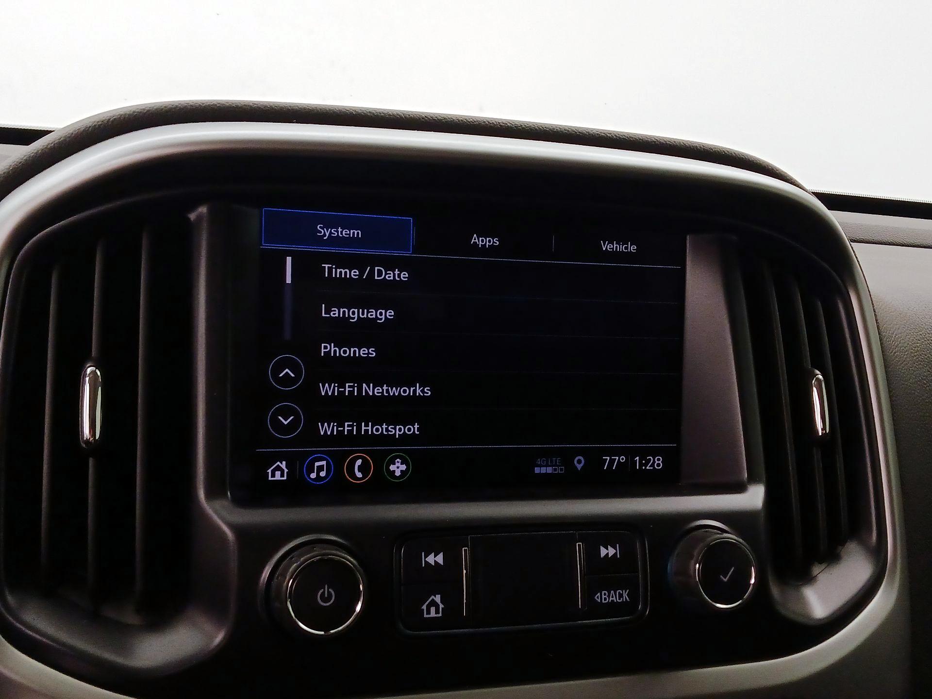 Thumbnail: 2019 Chevrolet Colorado - 15