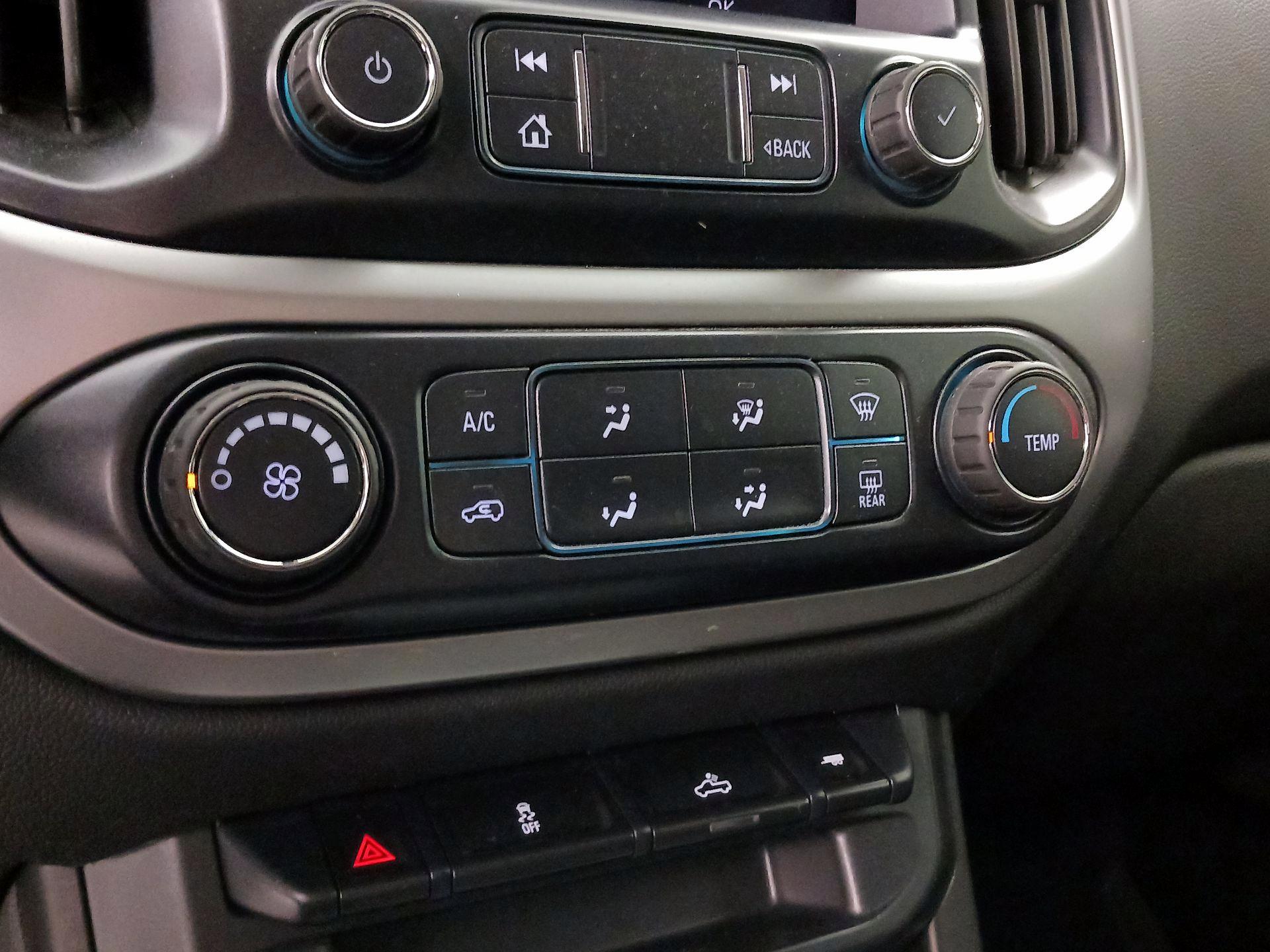 Thumbnail: 2019 Chevrolet Colorado - 16