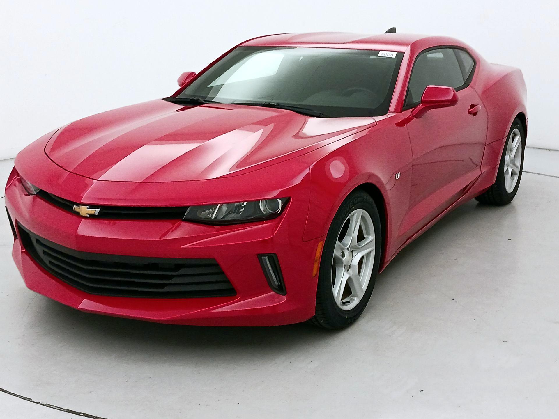 Thumbnail: 2017 Chevrolet Camaro - 3