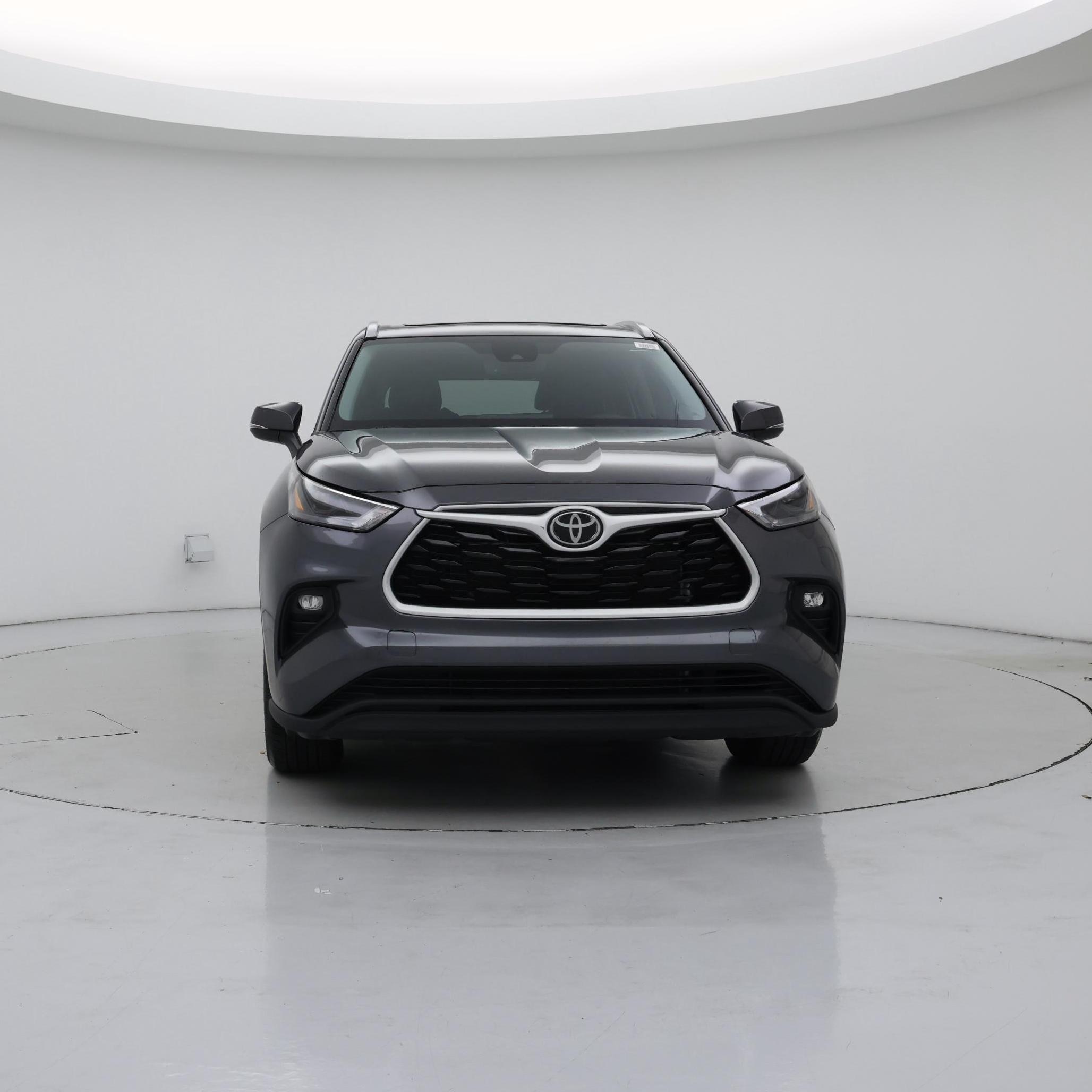 Thumbnail: 2022 Toyota Highlander - 5